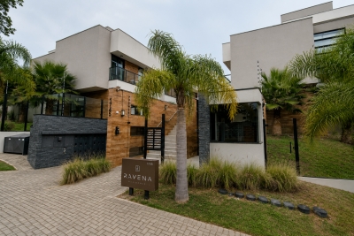 Condomínio Residencial Ravena em CURITIBA