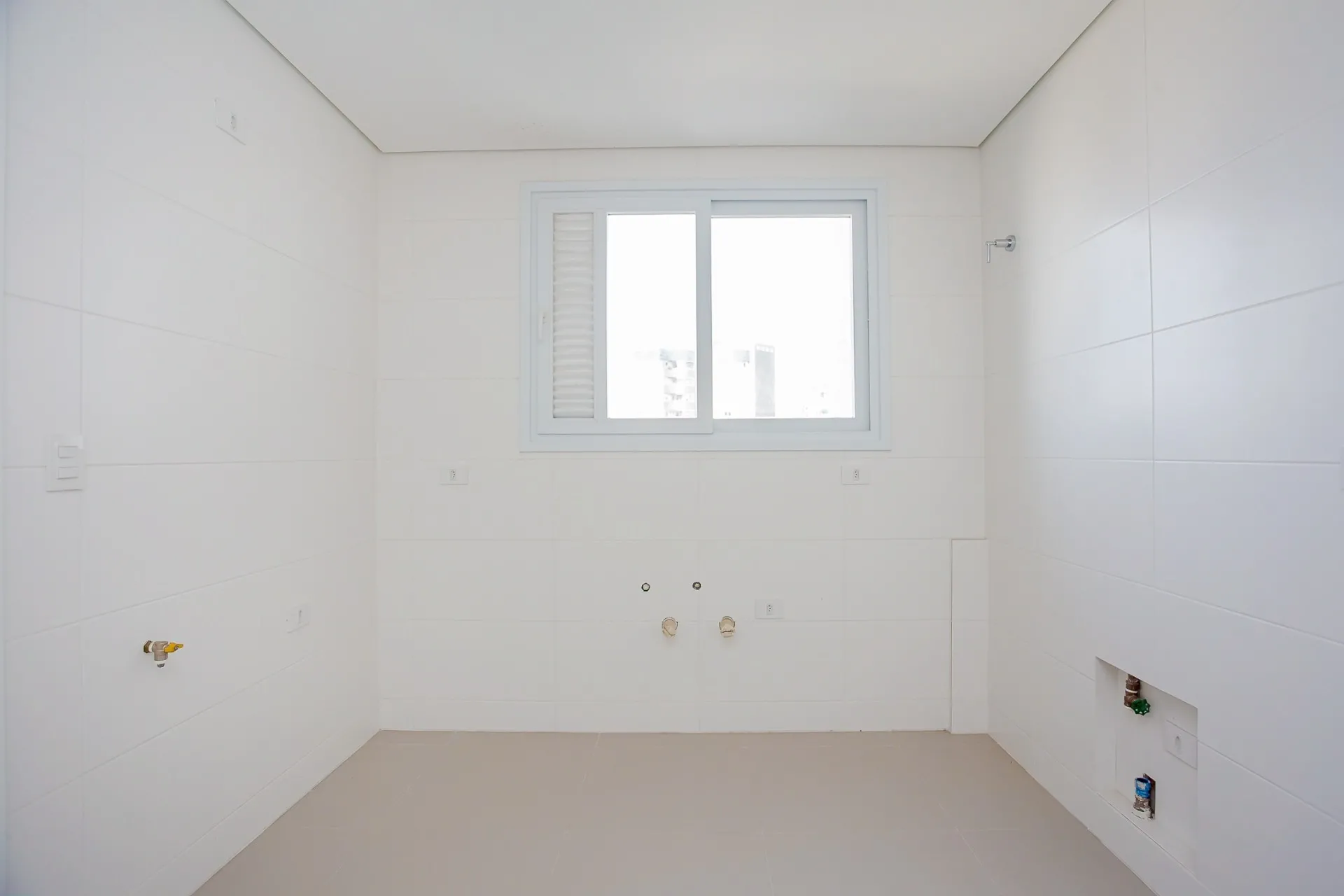 Apartamento de 3 Suítes à Venda no Edifício Lord Premium | Água Verde  Curitiba — foto 9