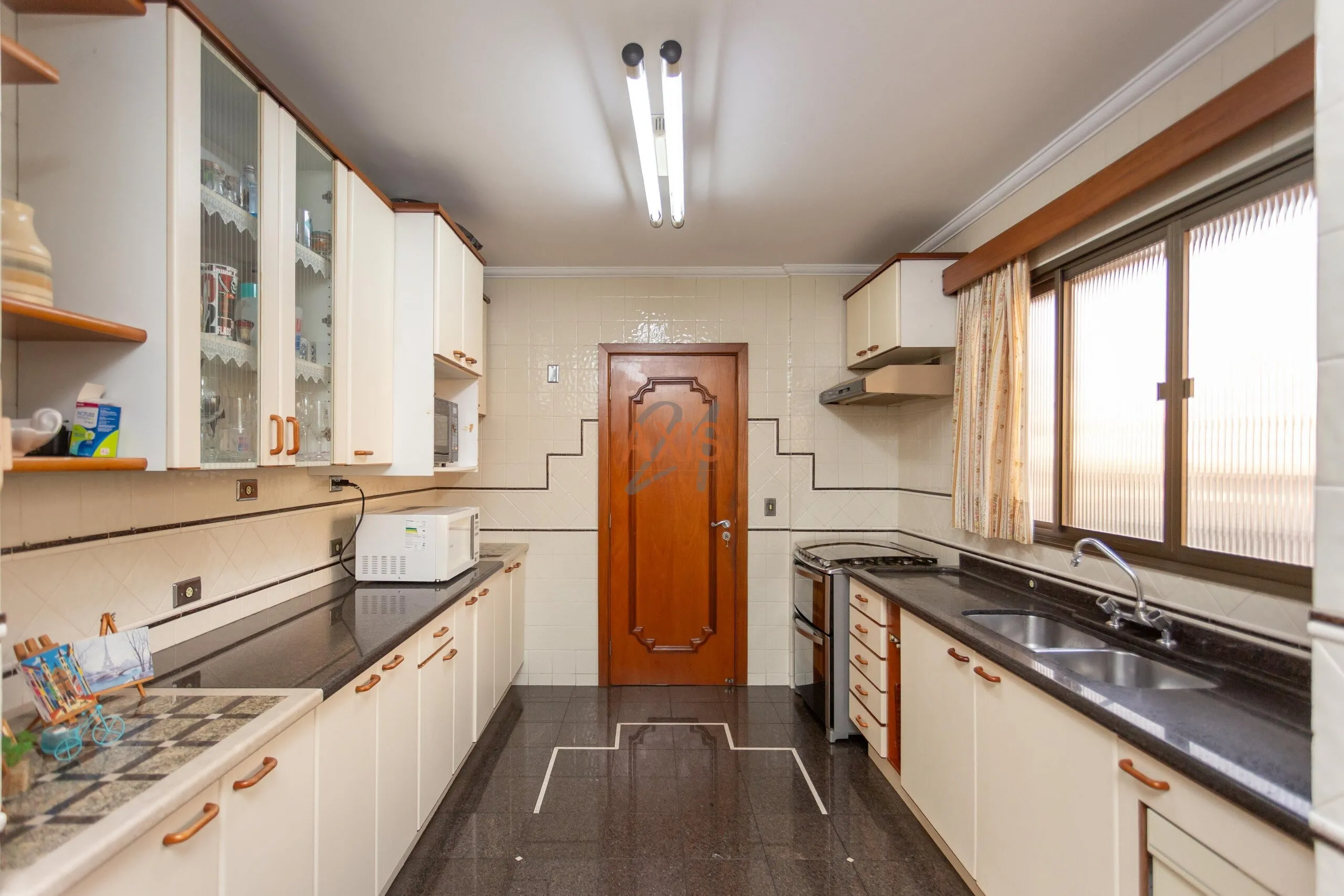 Apartamento de 4 Quartos à Venda no Edifício Haroldo Darwin Caron | Alto da XV Curitiba — foto 12