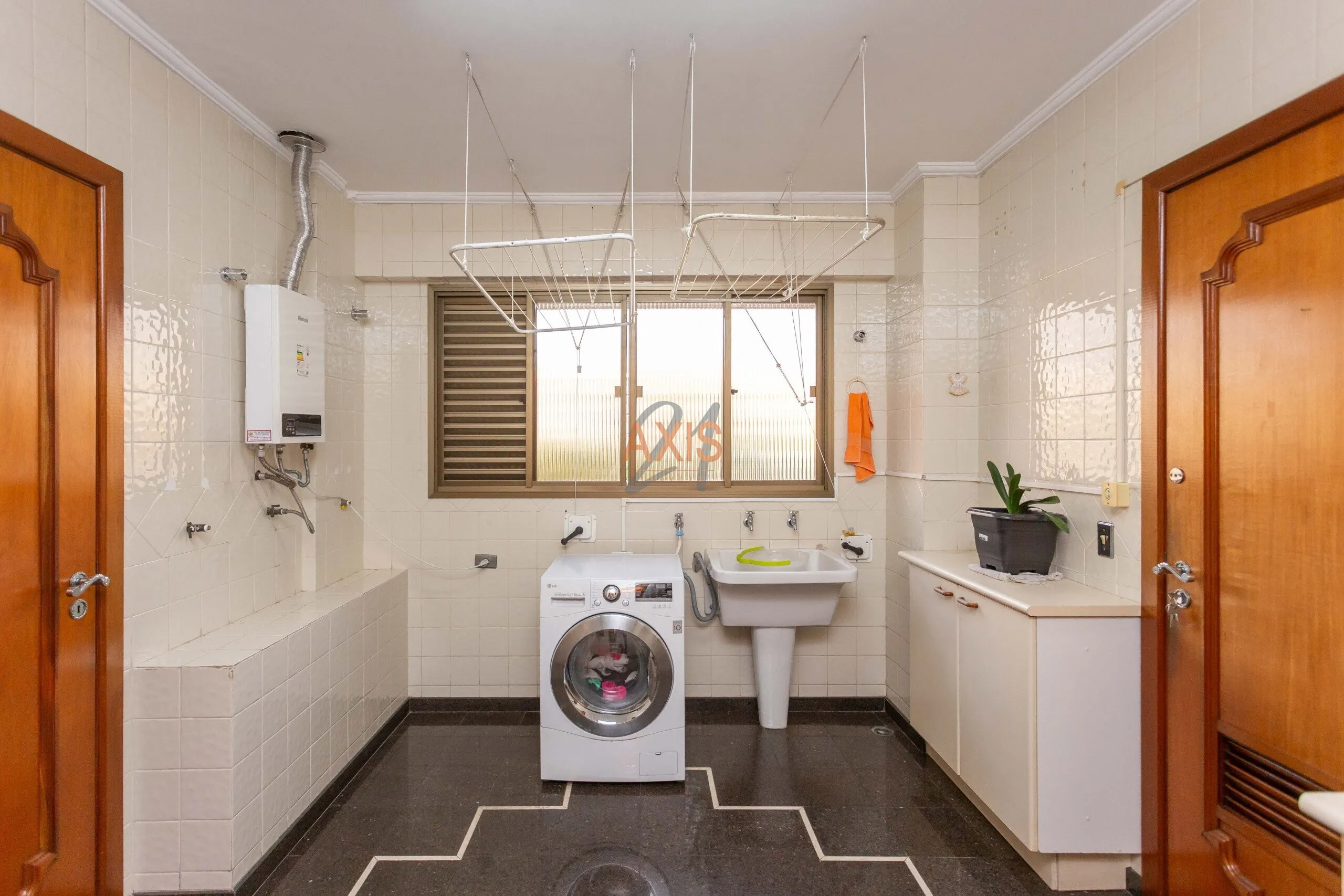 Apartamento de 4 Quartos à Venda no Edifício Haroldo Darwin Caron | Alto da XV Curitiba — foto 15