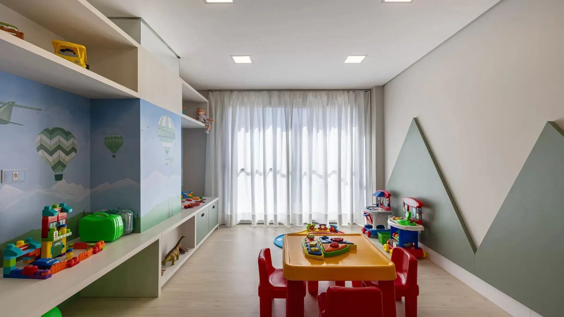Apartamento de 3 Quartos à Venda no Edifício Terrasse Jeune |Juvevê Curitiba — foto 21