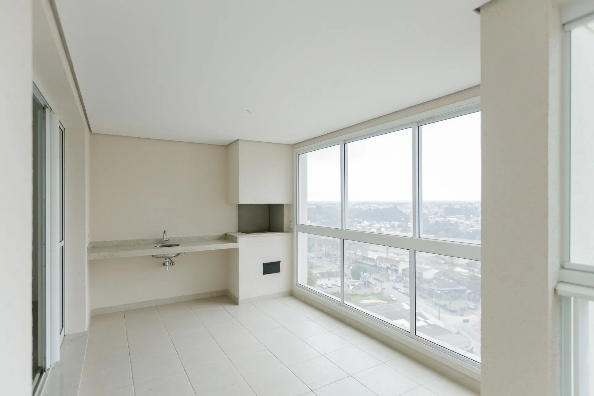 Apartamento de 4 Quartos à Venda no Edifício Reserva Ecoville | Ecoville  Curitiba — foto 2