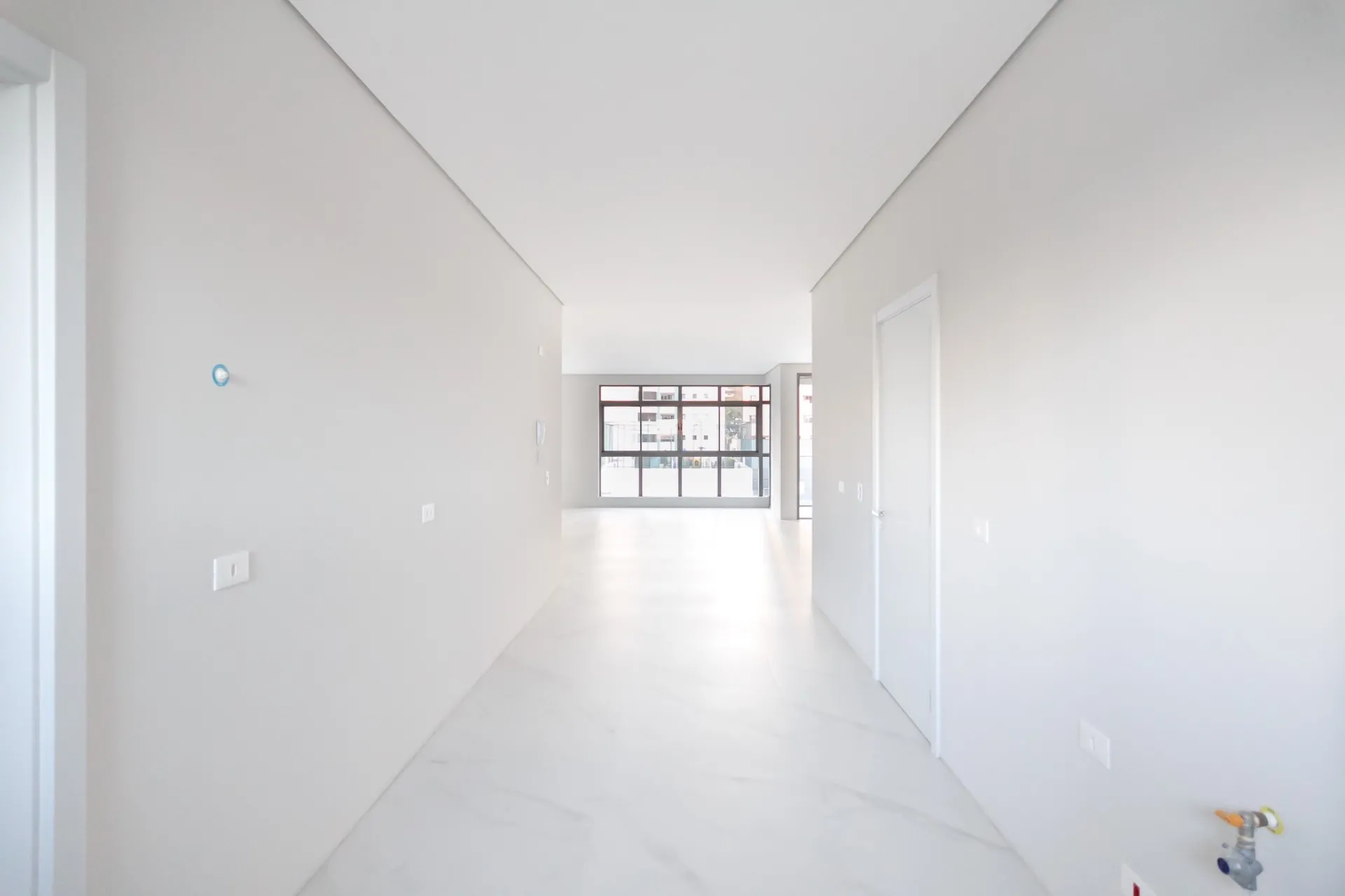 Apartamento de 3 Suítes à Venda no Edifício Mirage Silva Jardim | Batel  Curitiba — foto 19