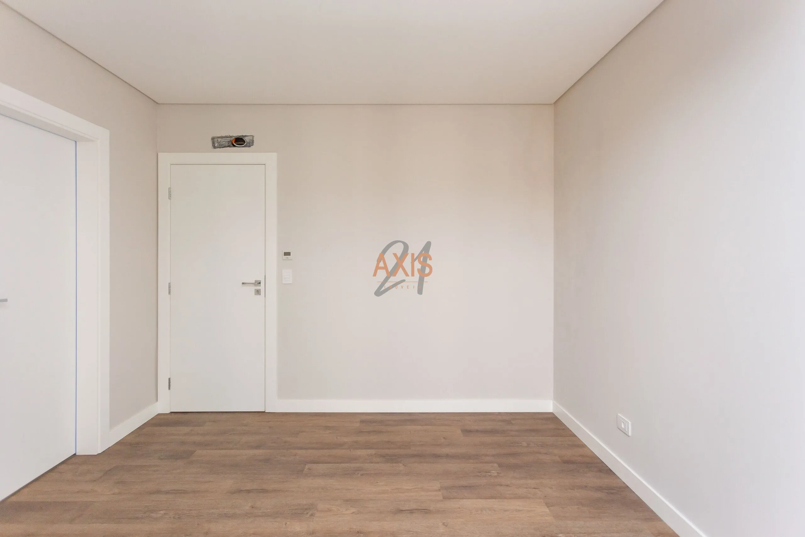 Apartamento de 3 Suítes à Venda no Edifício Carmen | Água Verde Curitiba — foto 17