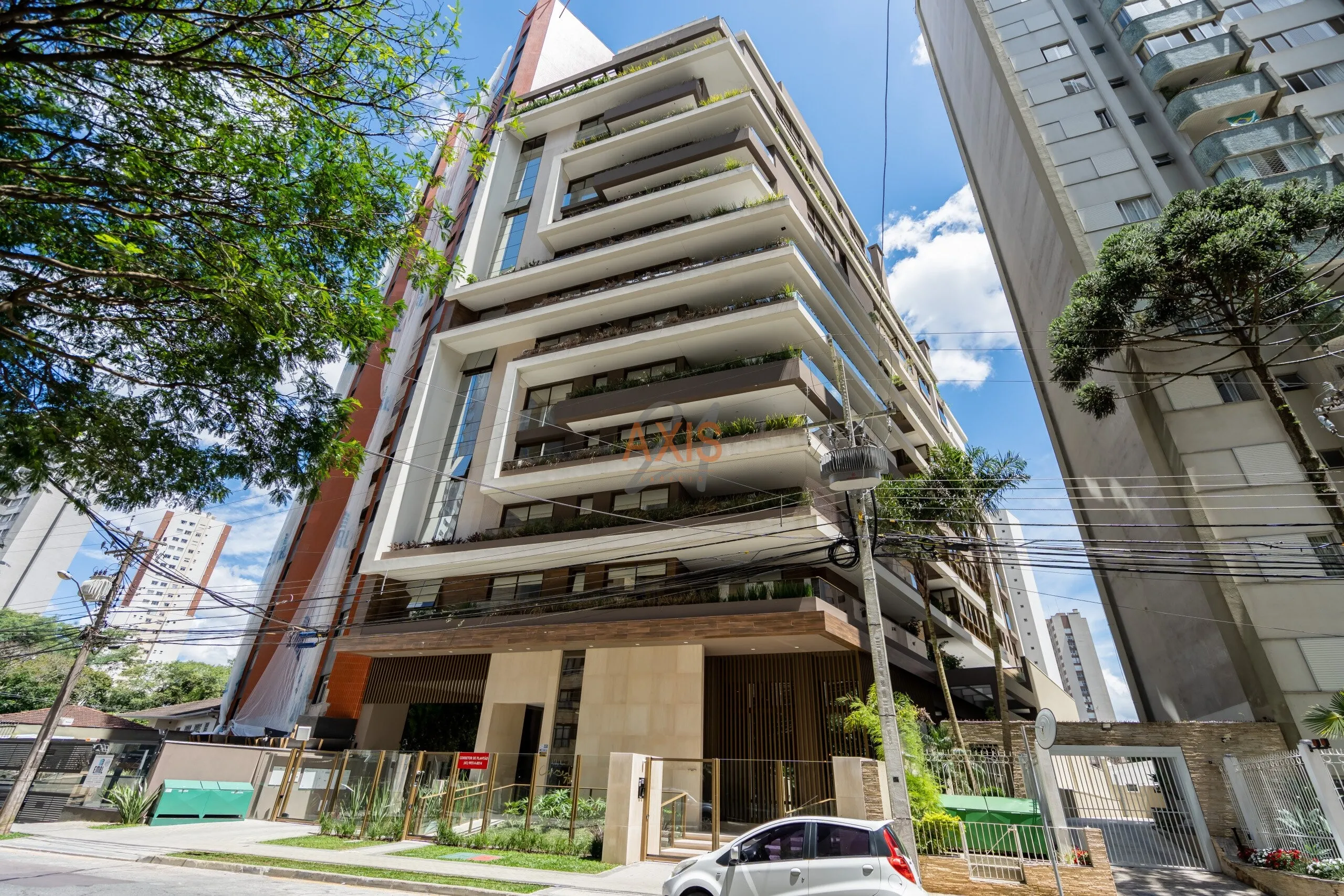 Apartamento de 3 Suítes à Venda no Edifício Carmen | Água Verde Curitiba — foto 35