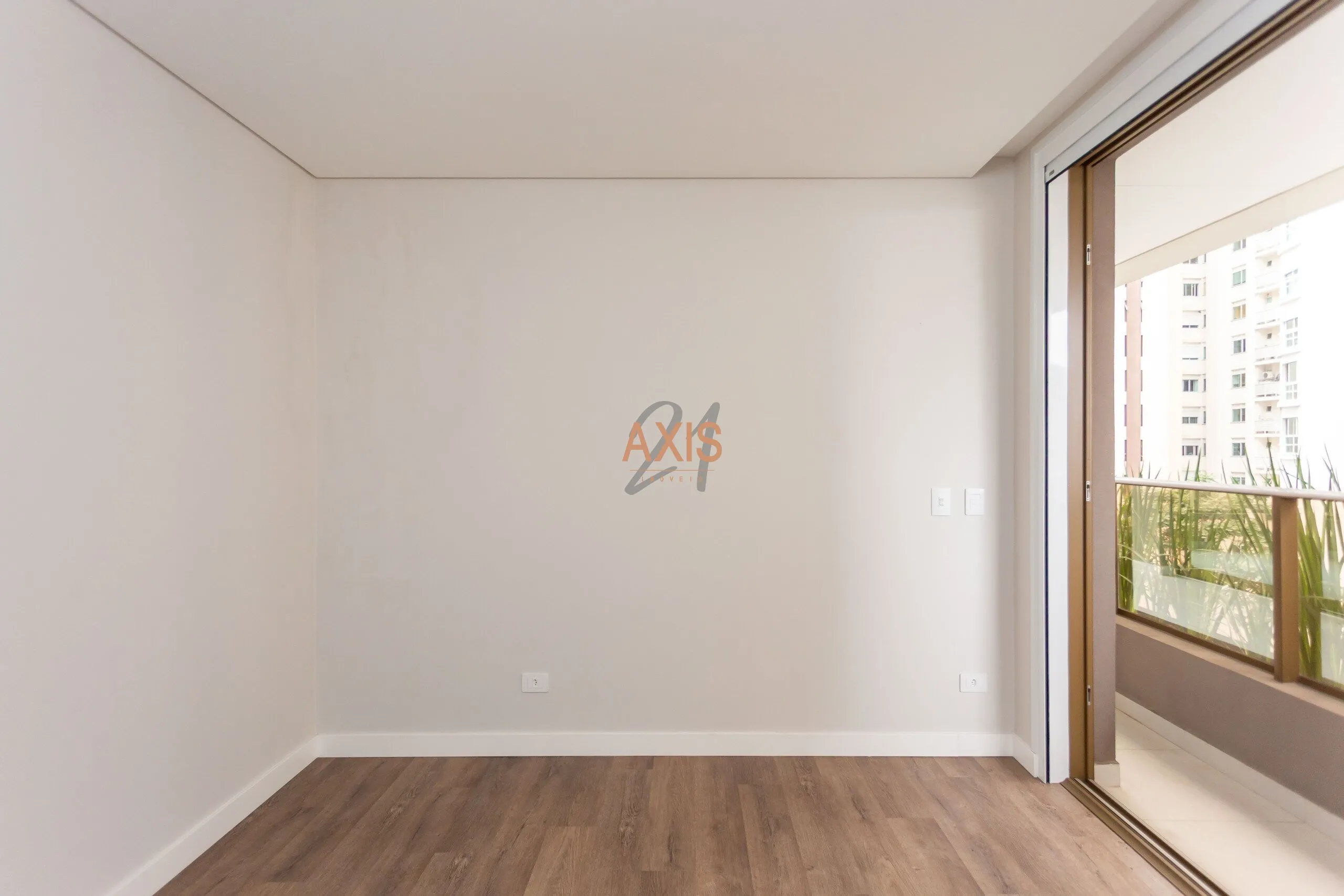 Apartamento de 3 Suítes à Venda no Edifício Carmen | Água Verde Curitiba — foto 16
