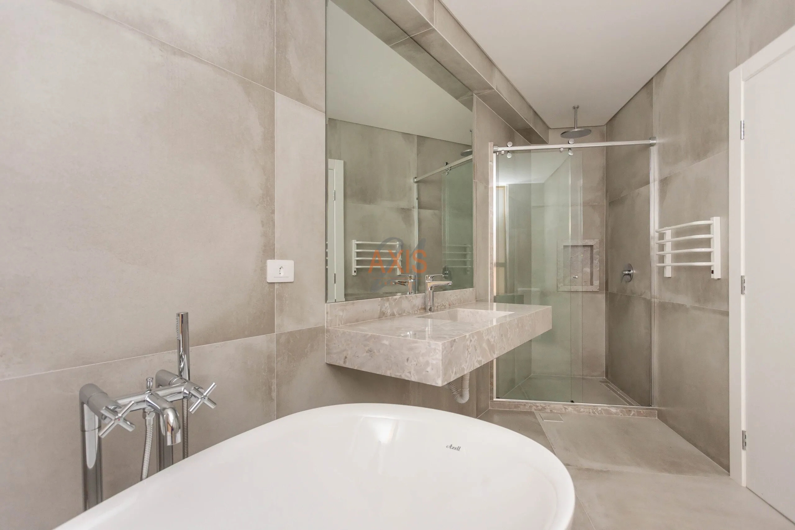 Apartamento de 3 Suítes à Venda no Edifício Carmen | Água Verde Curitiba — foto 13