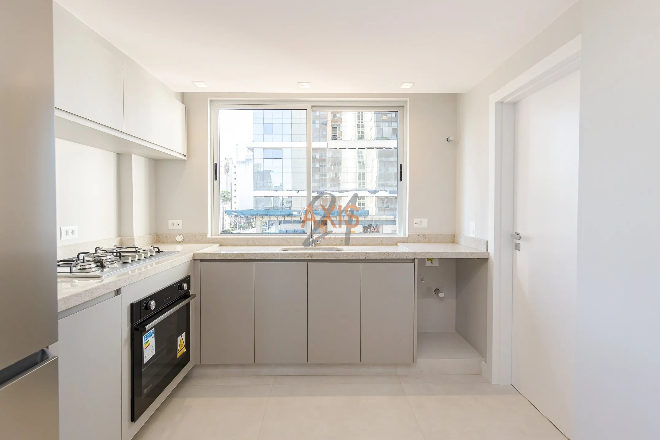 Apartamento de 3 Quartos à Venda no Edifício Patrícia | Juvevê Curitiba — foto 8