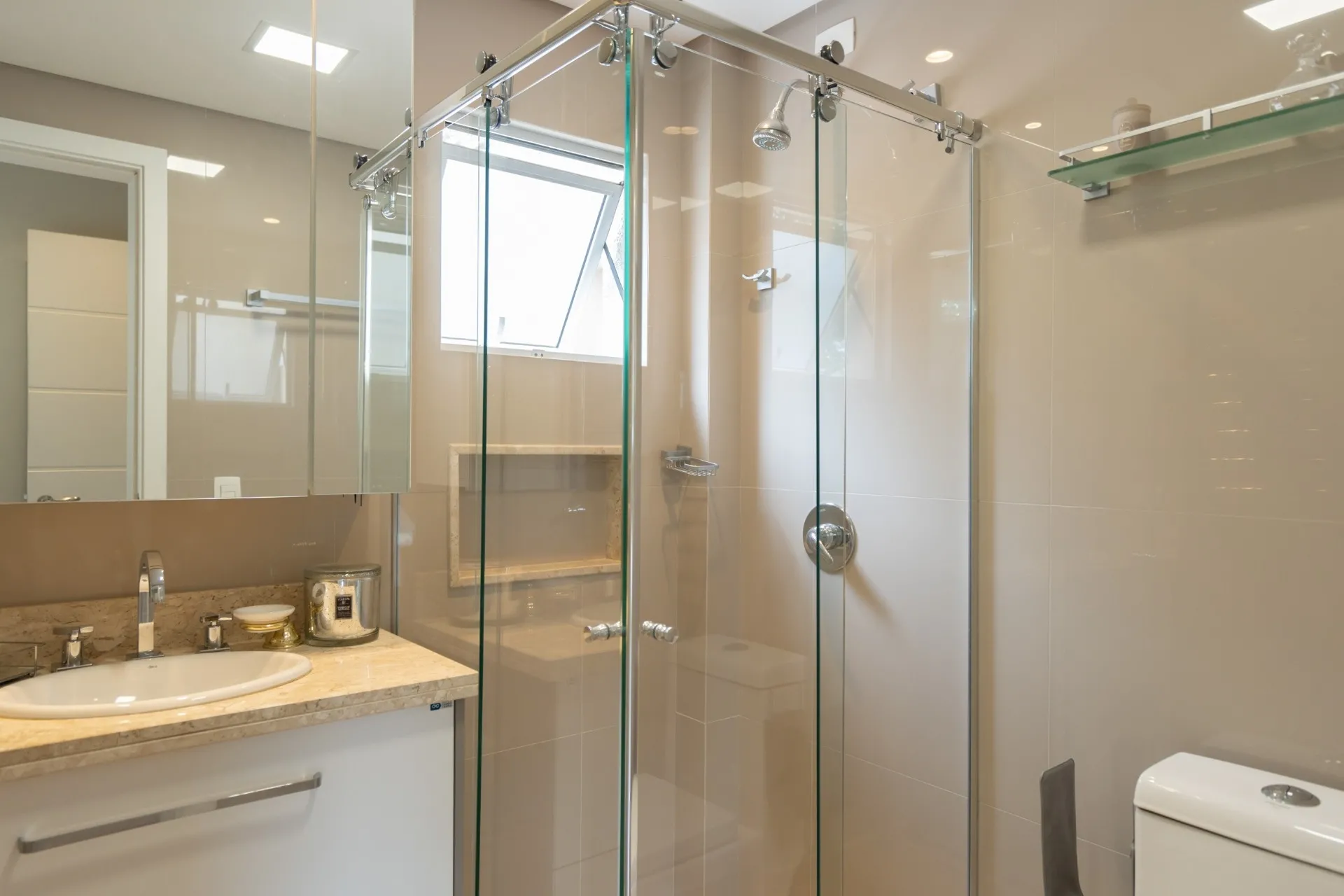 Apartamento de 3 Quartos à Venda no Edifício Monilmontant | Boa Vista  Curitiba — foto 19