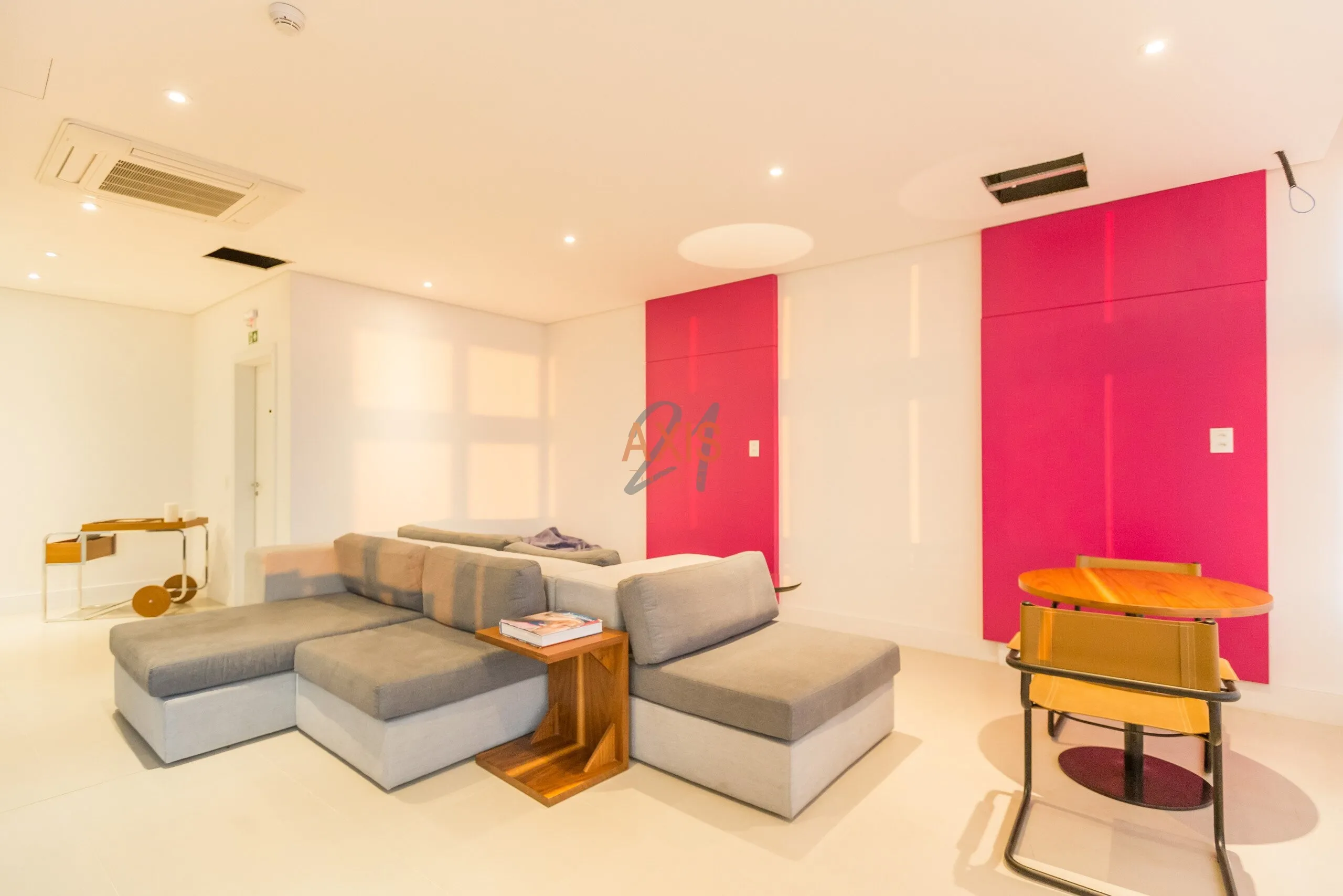 Apartamento de 2 Quartos à Venda no Edifício The Five East Batel | Centro  Curitiba — foto 27