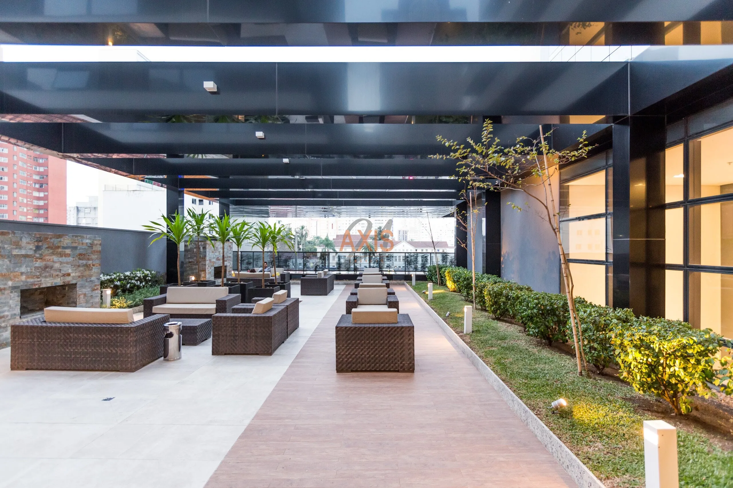 Apartamento de 2 Quartos à Venda no Edifício The Five East Batel | Centro  Curitiba — foto 25
