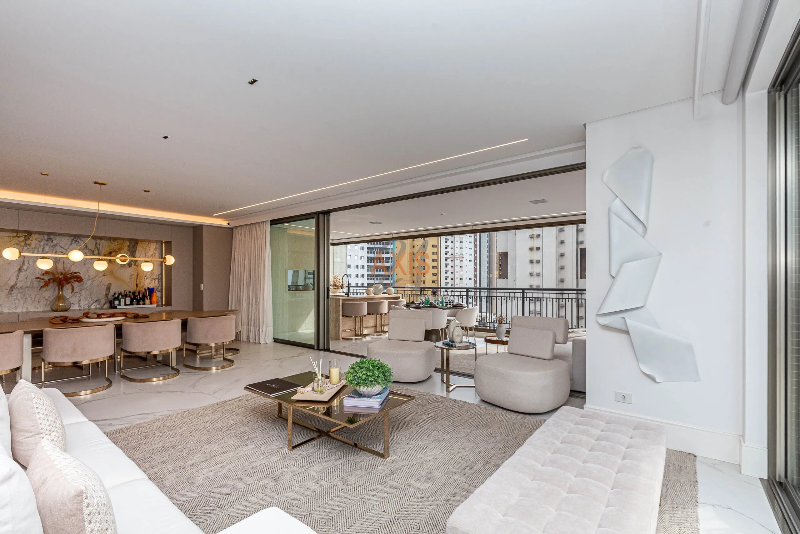 Apartamento de 3 Suítes à Venda no Edifício Rio Rhone | Batel  Curitiba — foto 12