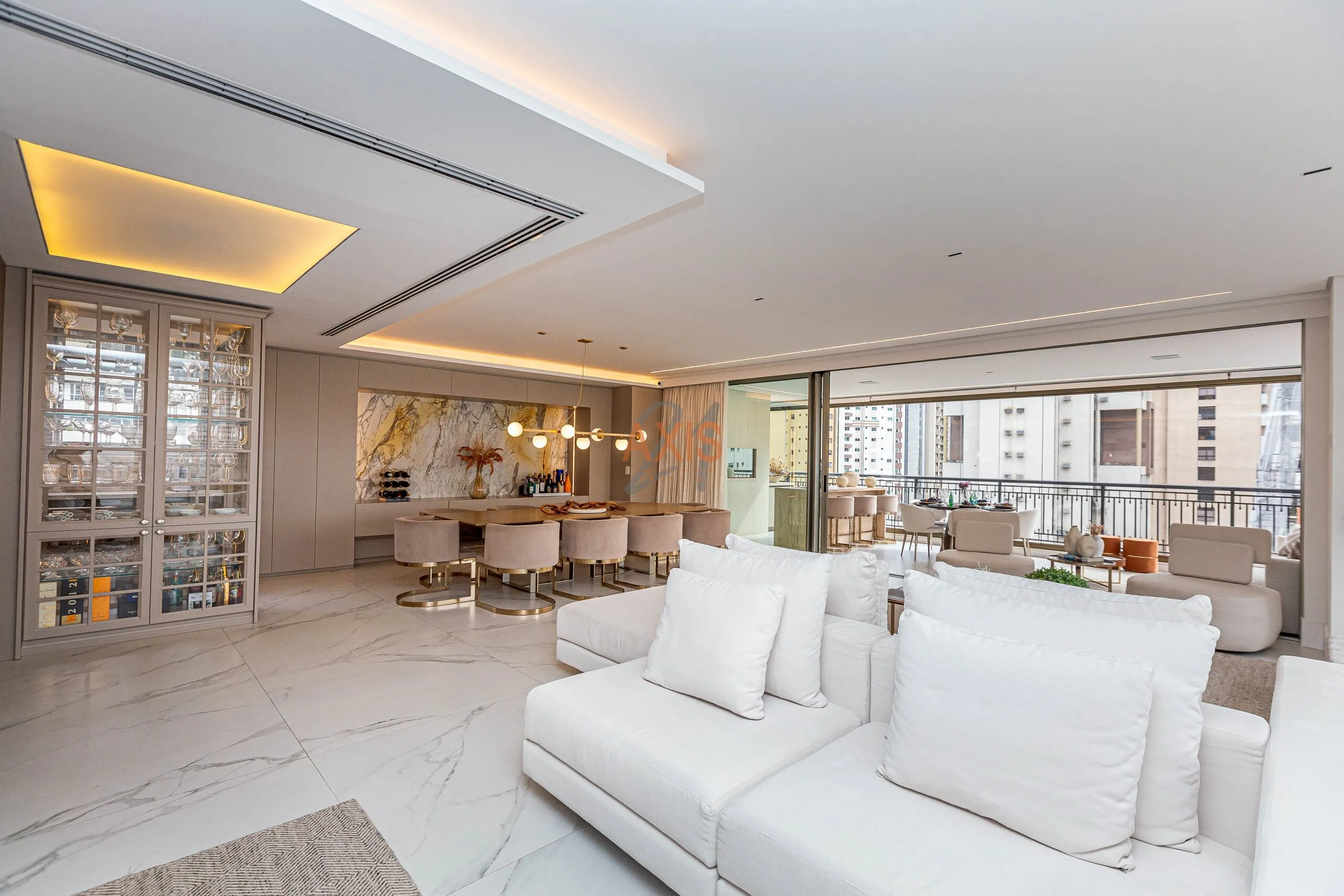 Apartamento de 3 Suítes à Venda no Edifício Rio Rhone | Batel  Curitiba — foto 16