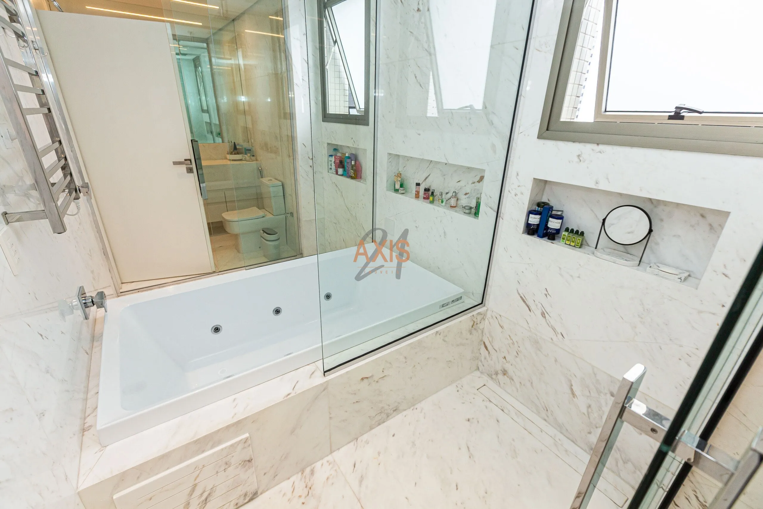 Apartamento de 3 Suítes à Venda no Edifício Rio Rhone | Batel  Curitiba — foto 25