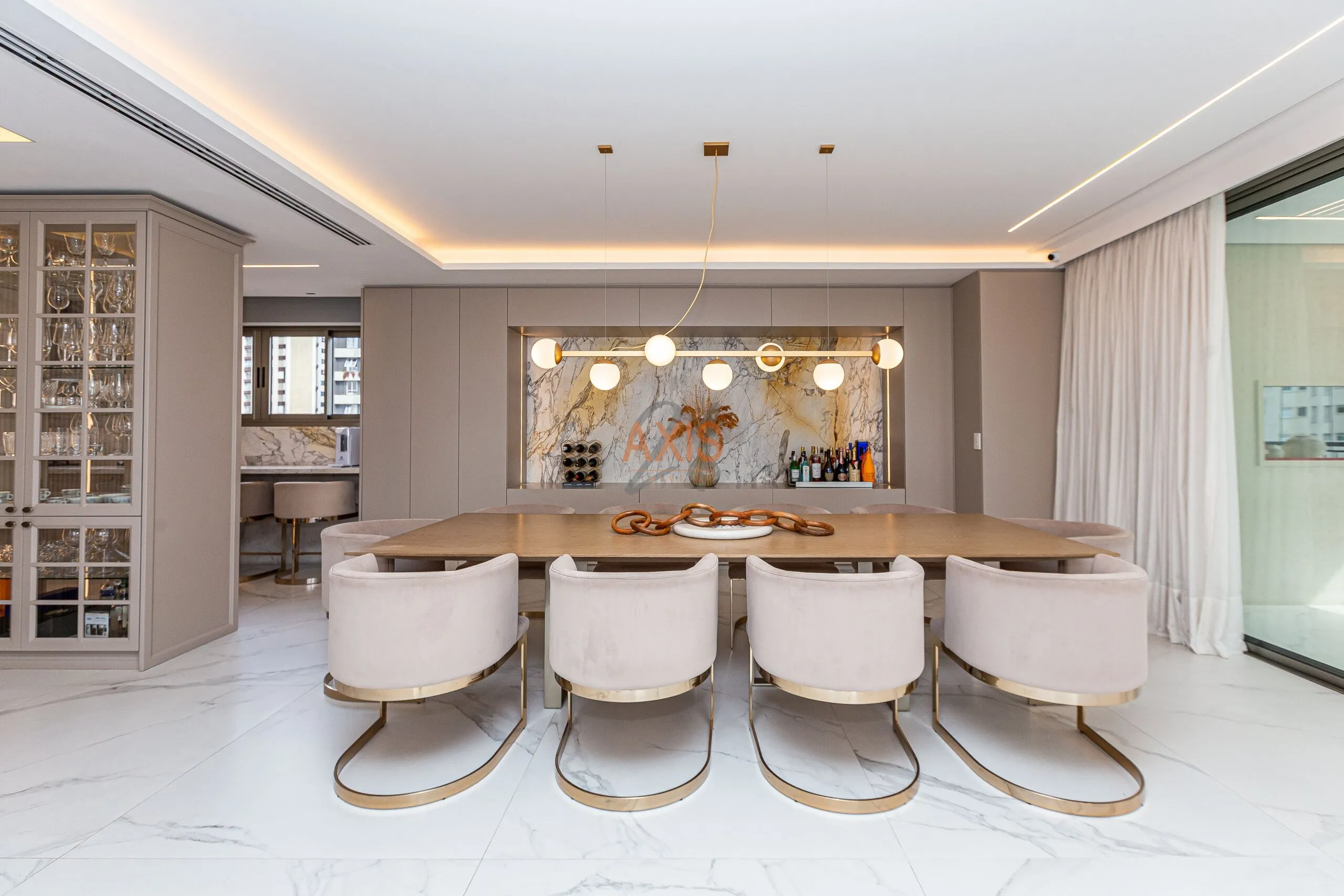 Apartamento de 3 Suítes à Venda no Edifício Rio Rhone | Batel  Curitiba — foto 13