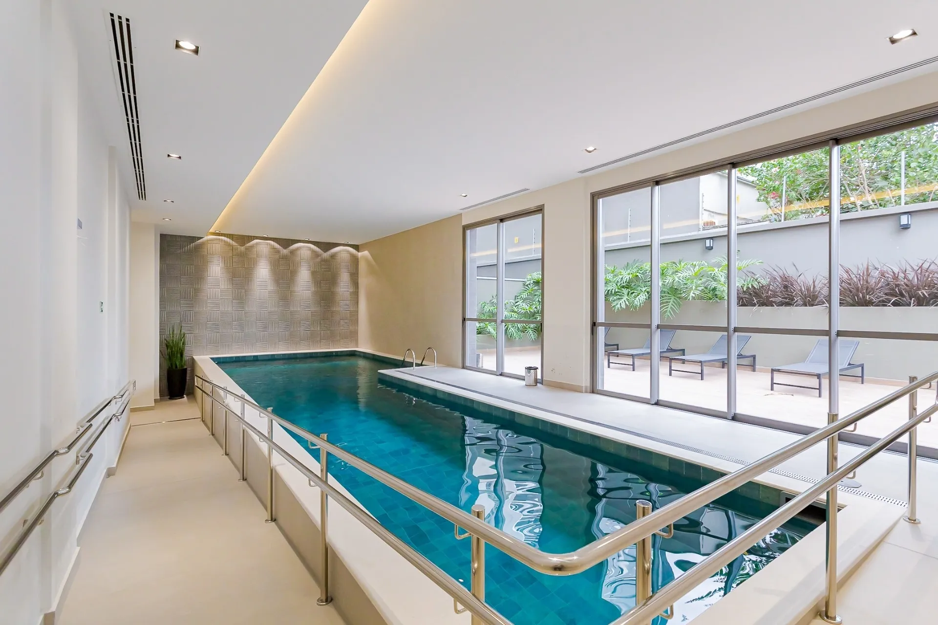 Apartamento de 3 Suítes  à Venda no Edifício Mirage Silva Jardim | Batel Curitiba — foto 28