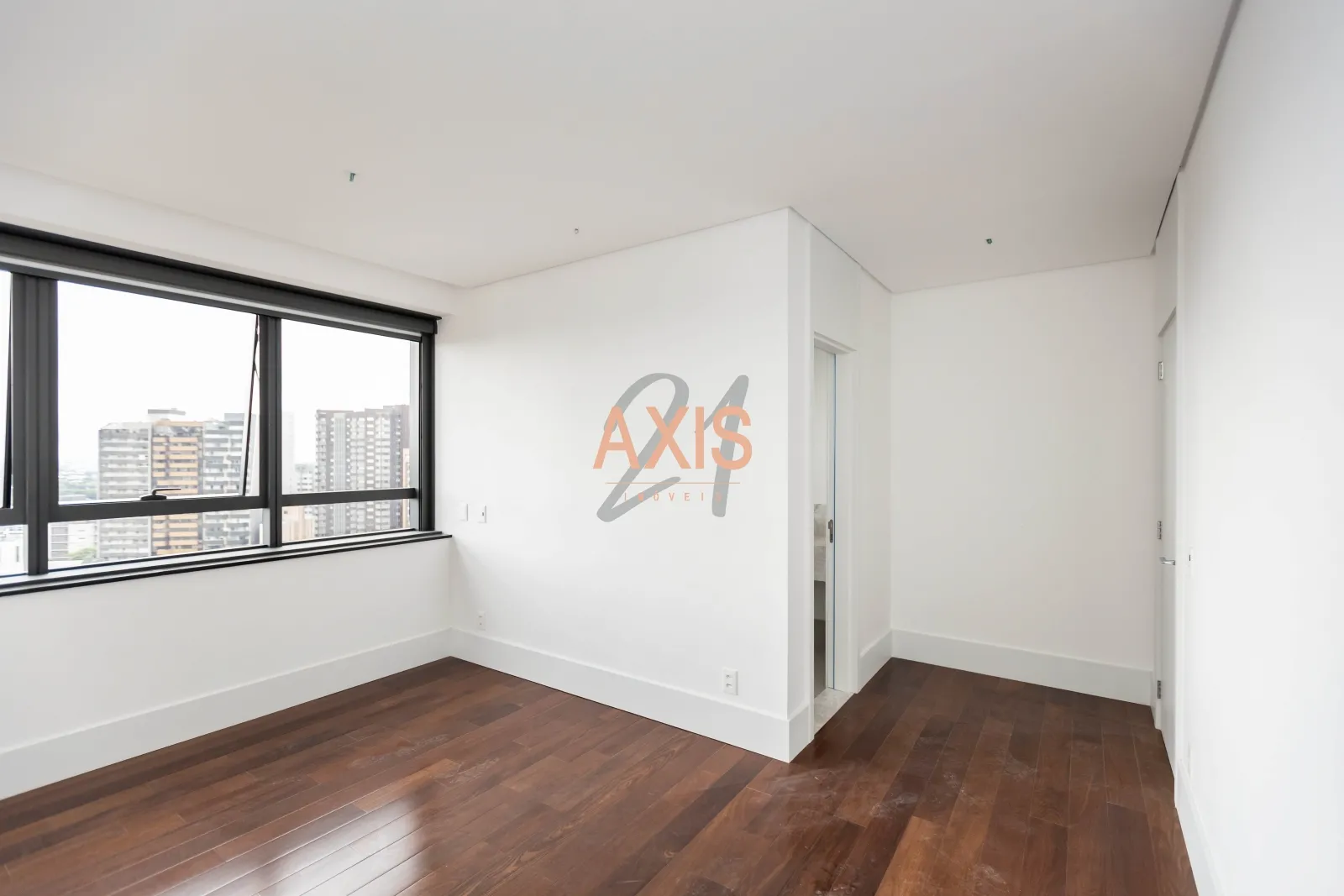 Apartamento de 3 Suítes à Venda no Edifício Epic | Água Verde Curitiba — foto 19