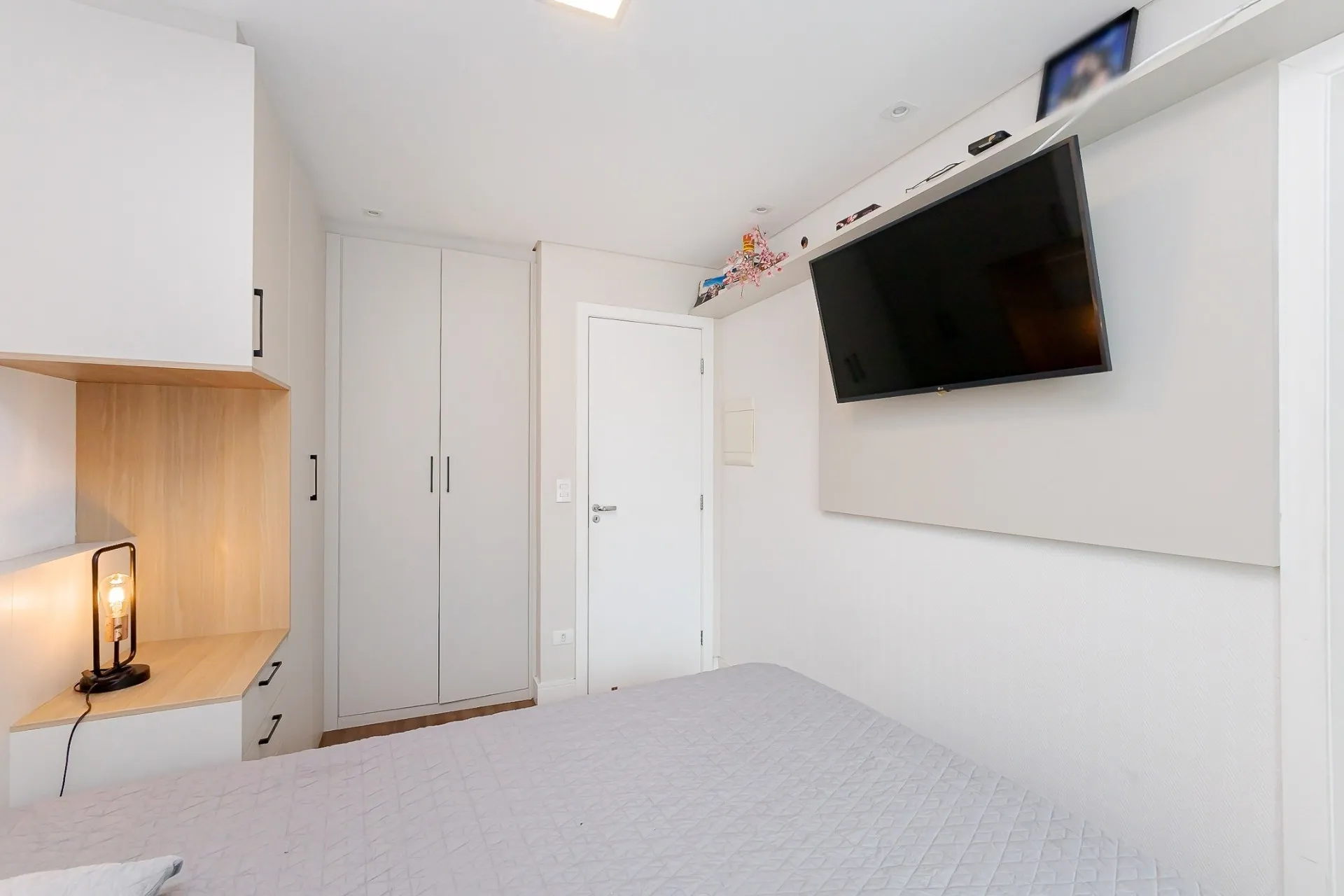 Apartamento de 2 Quartos à Venda no Edifício Villagio Bianco  | Água Verde Curitiba — foto 21