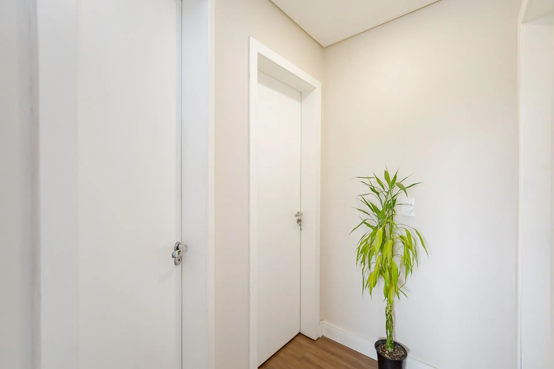 Apartamento de 2 Quartos à Venda no Edifício Villagio Bianco  | Água Verde Curitiba — foto 13