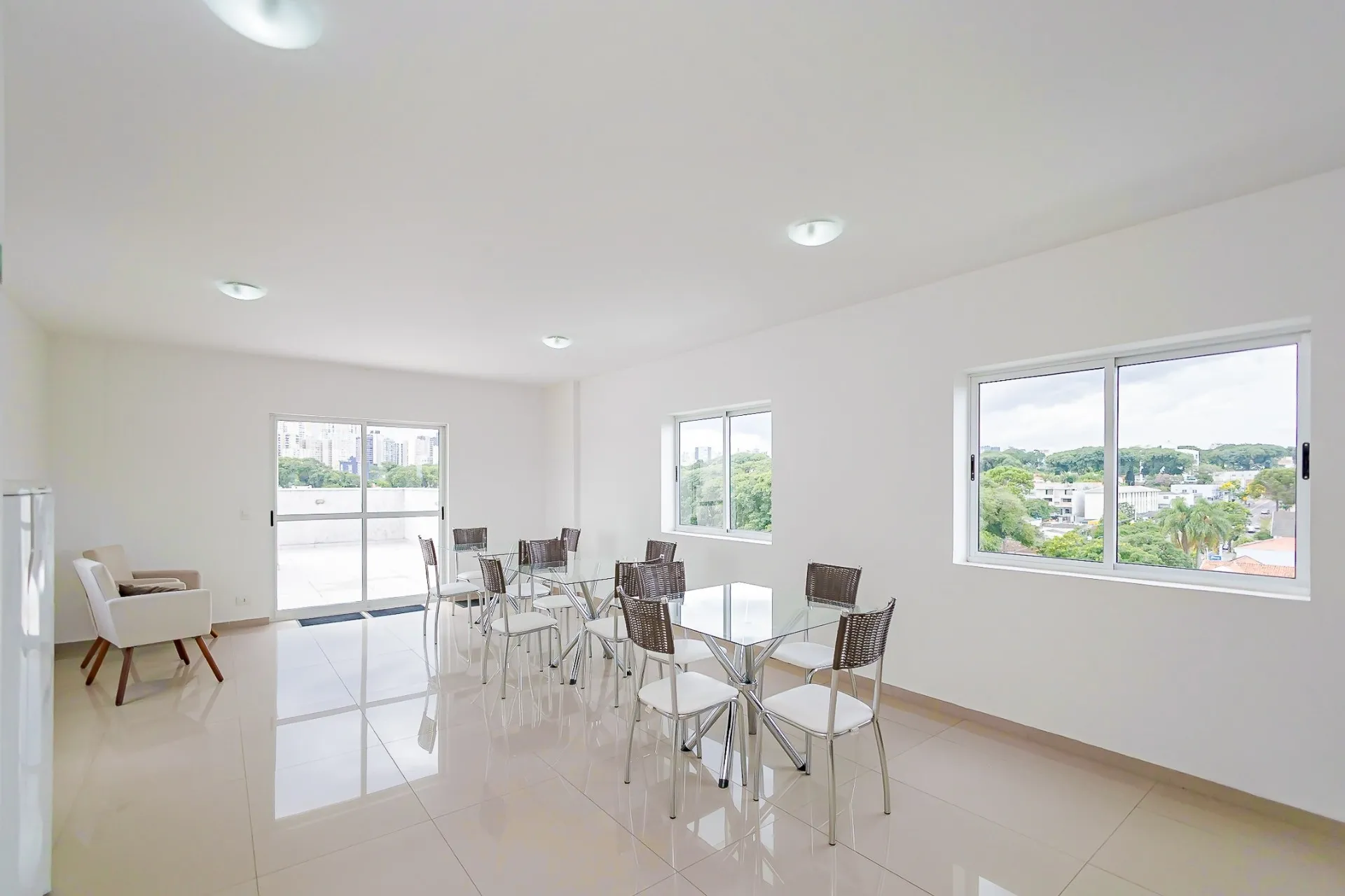 Apartamento de 2 Quartos à Venda no Edifício Villagio Bianco  | Água Verde Curitiba — foto 27