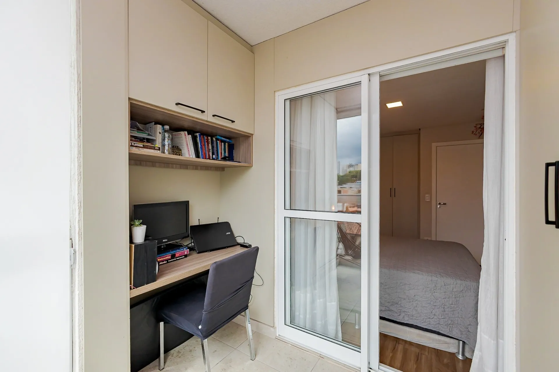 Apartamento de 2 Quartos à Venda no Edifício Villagio Bianco  | Água Verde Curitiba — foto 23
