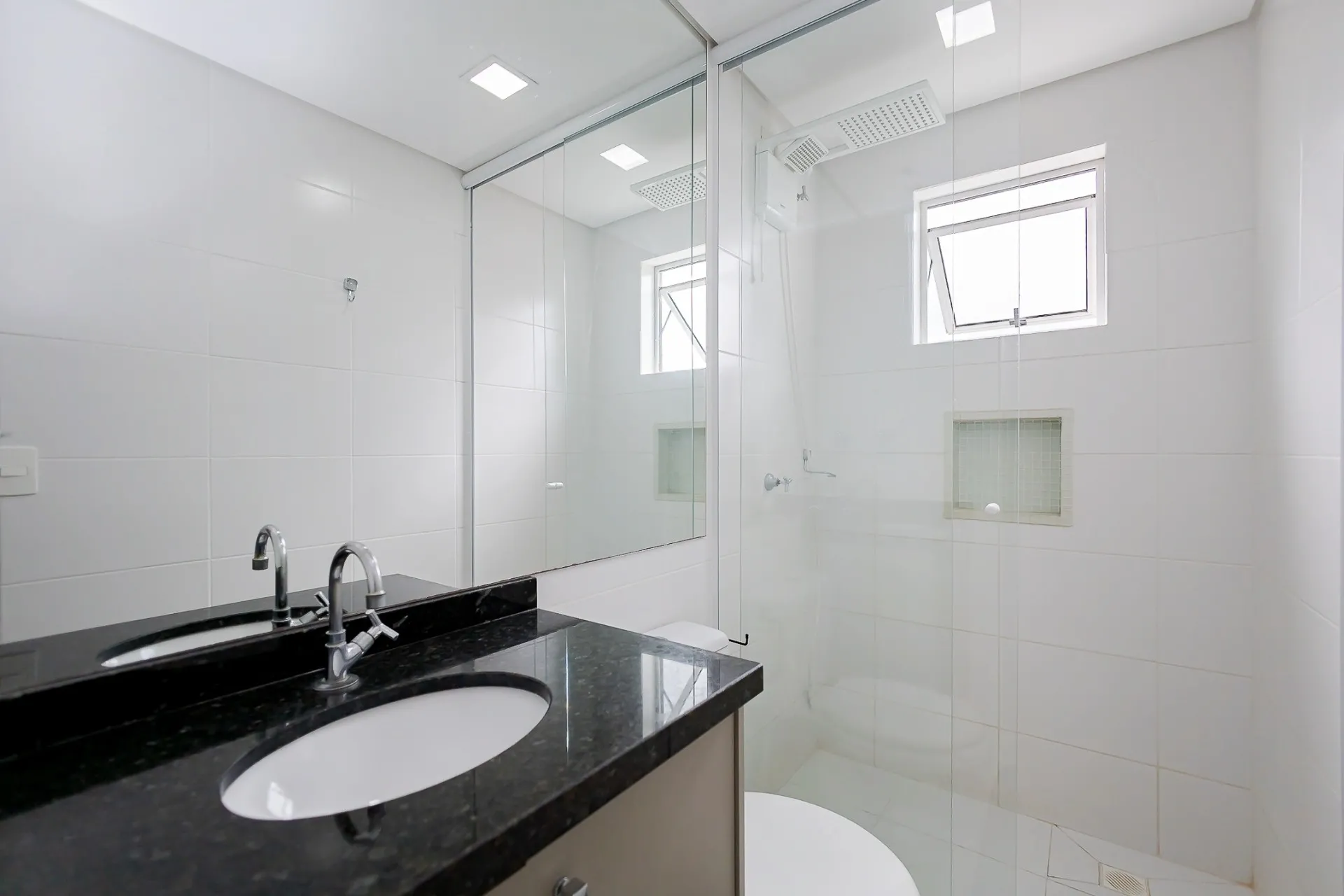Apartamento de 2 Quartos à Venda no Edifício Villagio Bianco  | Água Verde Curitiba — foto 20
