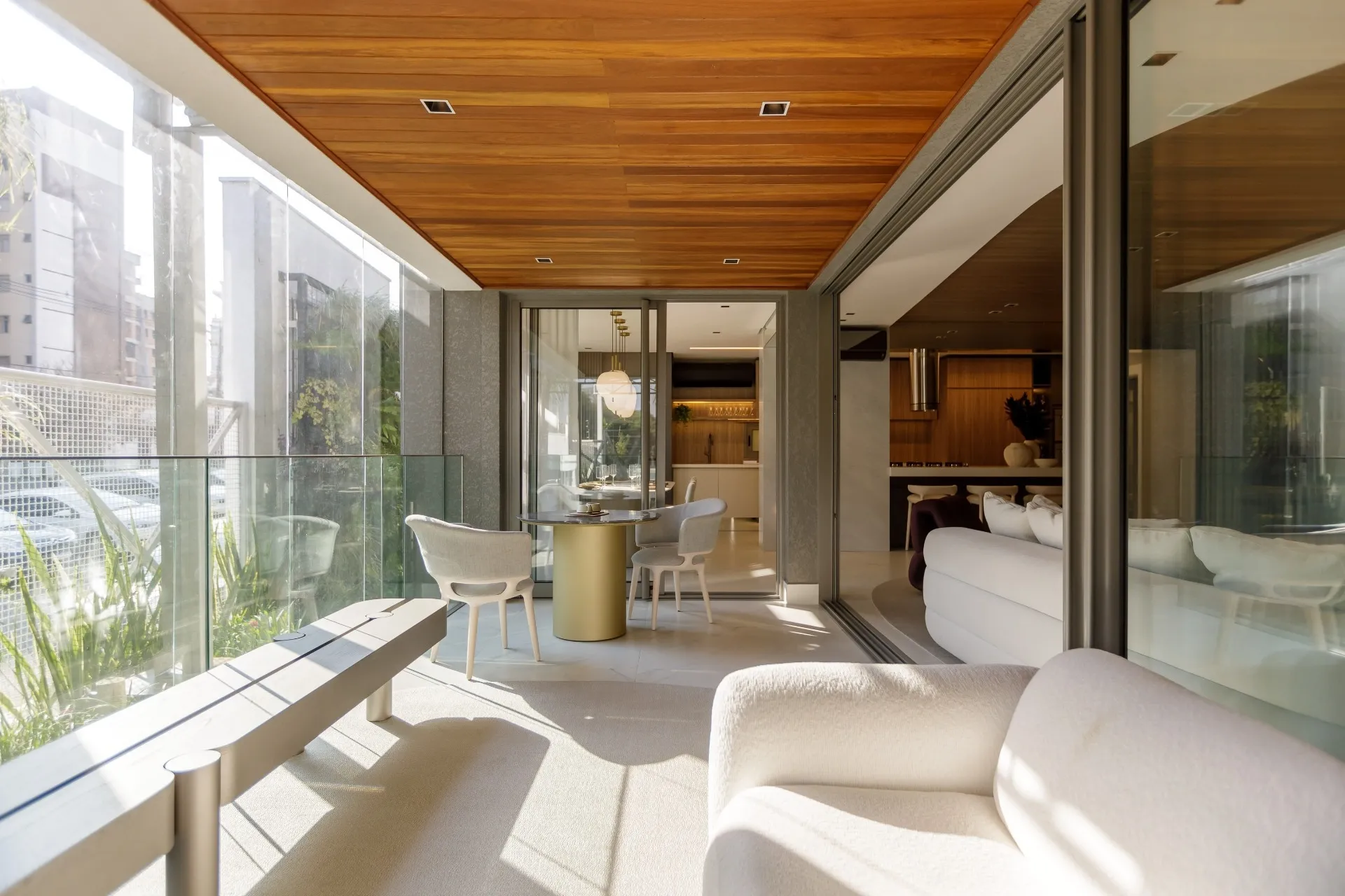 Apartamento de 3 Suítes à Venda no Edifício Landhaus |  Ecoville  Curitiba — foto 2