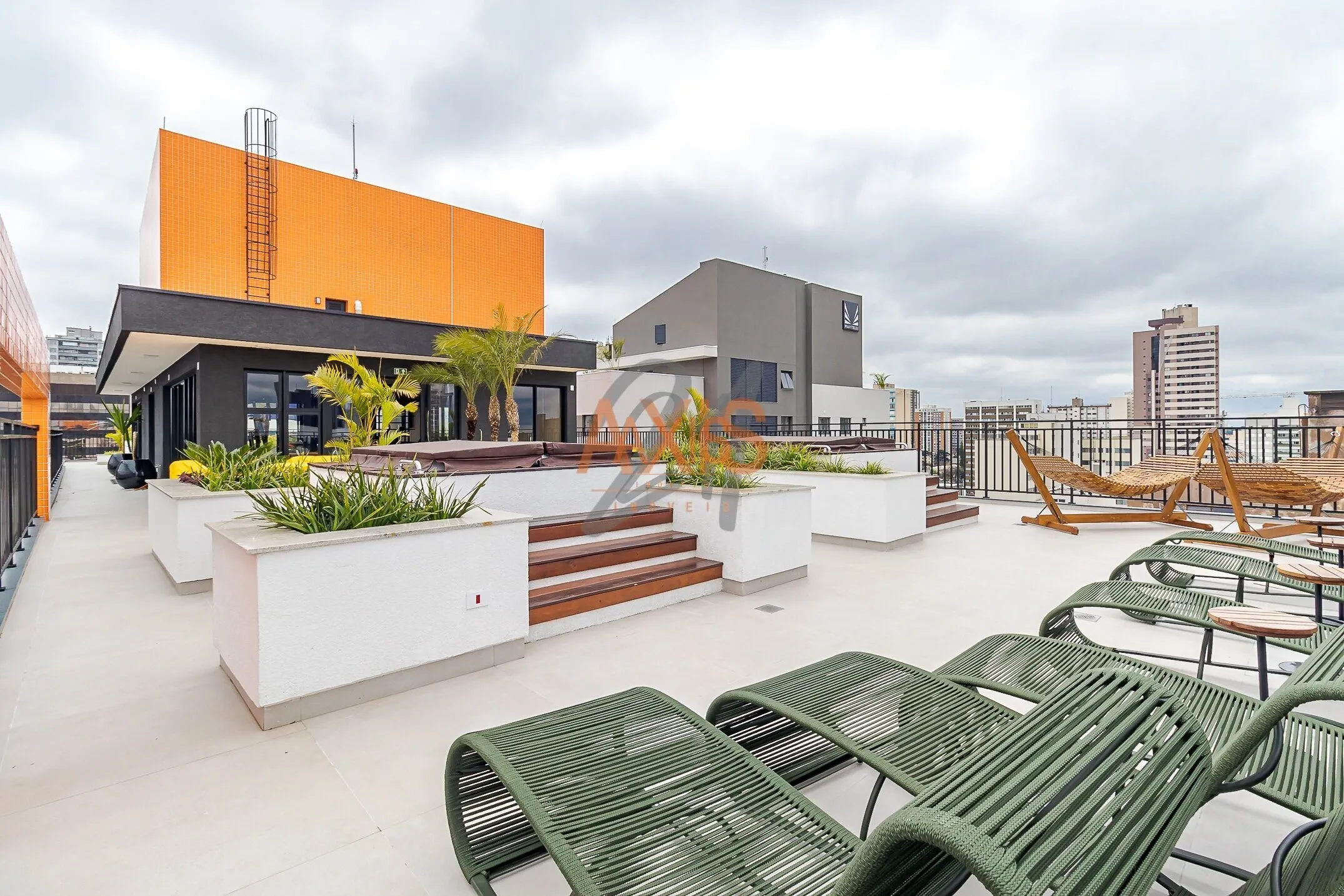 Apartamento de 1 Quarto à Venda no Edifício Cena Living  | Centro Curitiba — foto 1