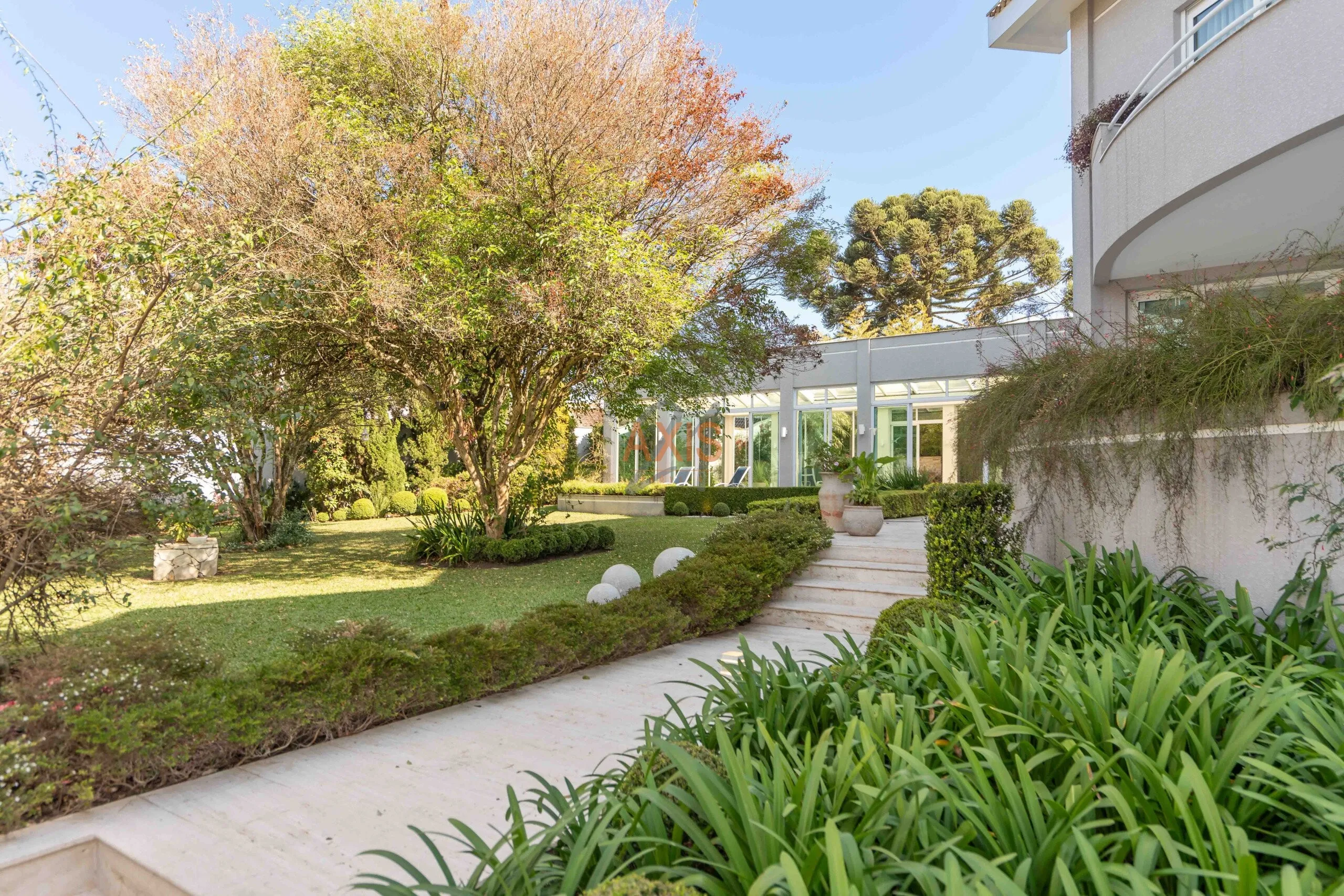 Casa de 4 Suítes à Venda na Rua Teófilo Soares Gomes | Jardim Social  Curitiba — foto 2