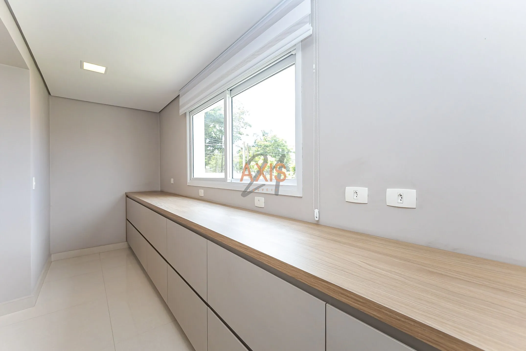 Casa de 5 Suítes à Venda na Rua Francisco Castellano | Jardim das Américas Curitiba — foto 17