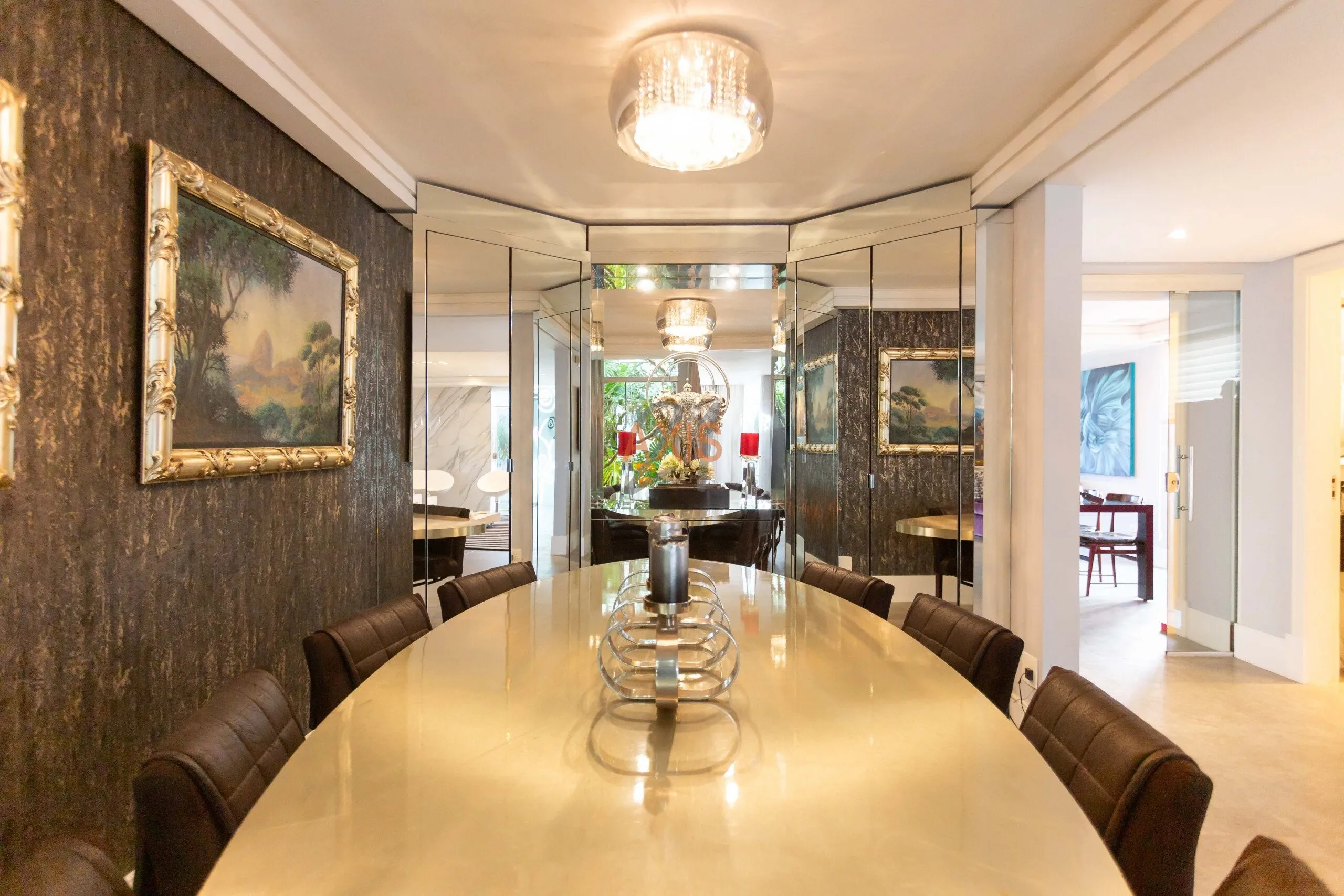 Casa de 3 Quartos à Venda na Avenida Vicente Machado | Batel Curitiba — foto 10