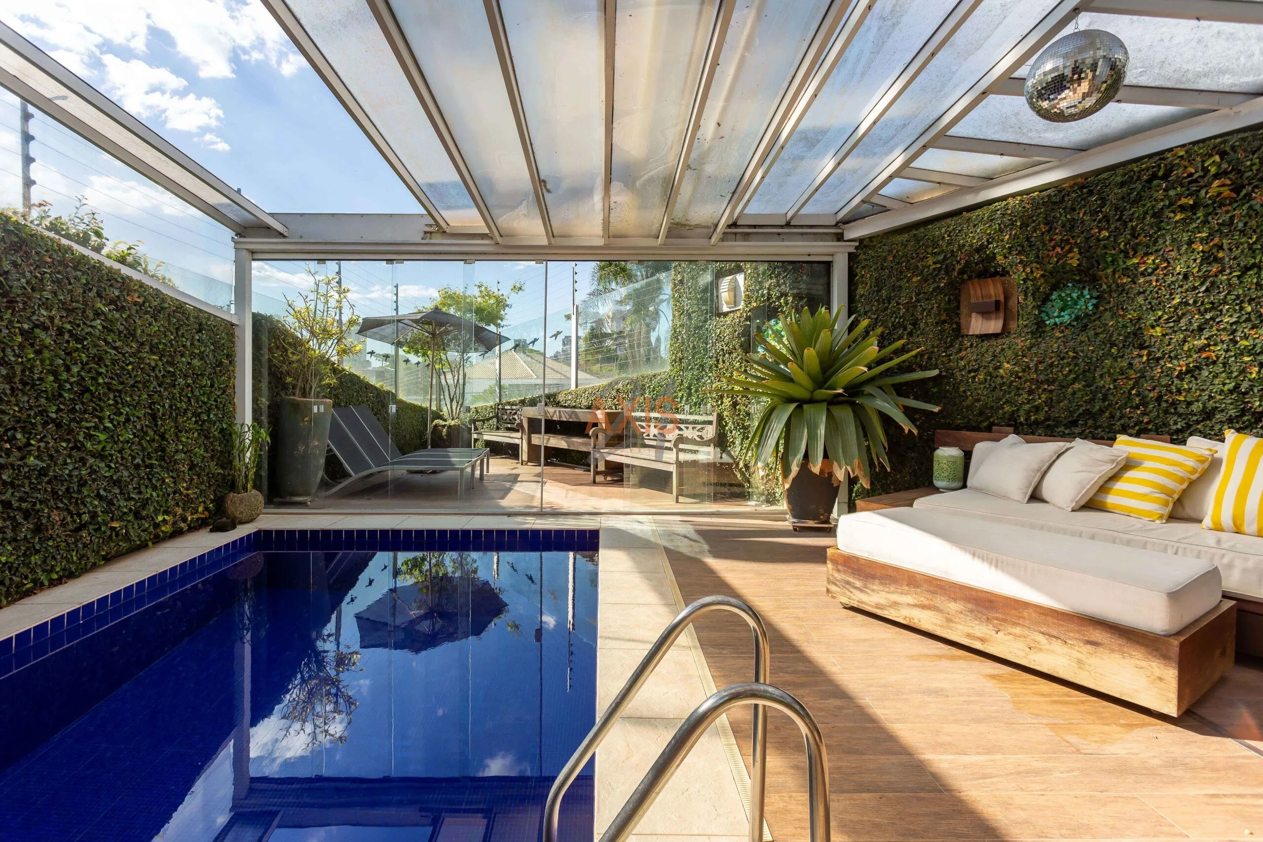 Casa de 3 Quartos à Venda na Avenida Vicente Machado | Batel Curitiba — foto 21