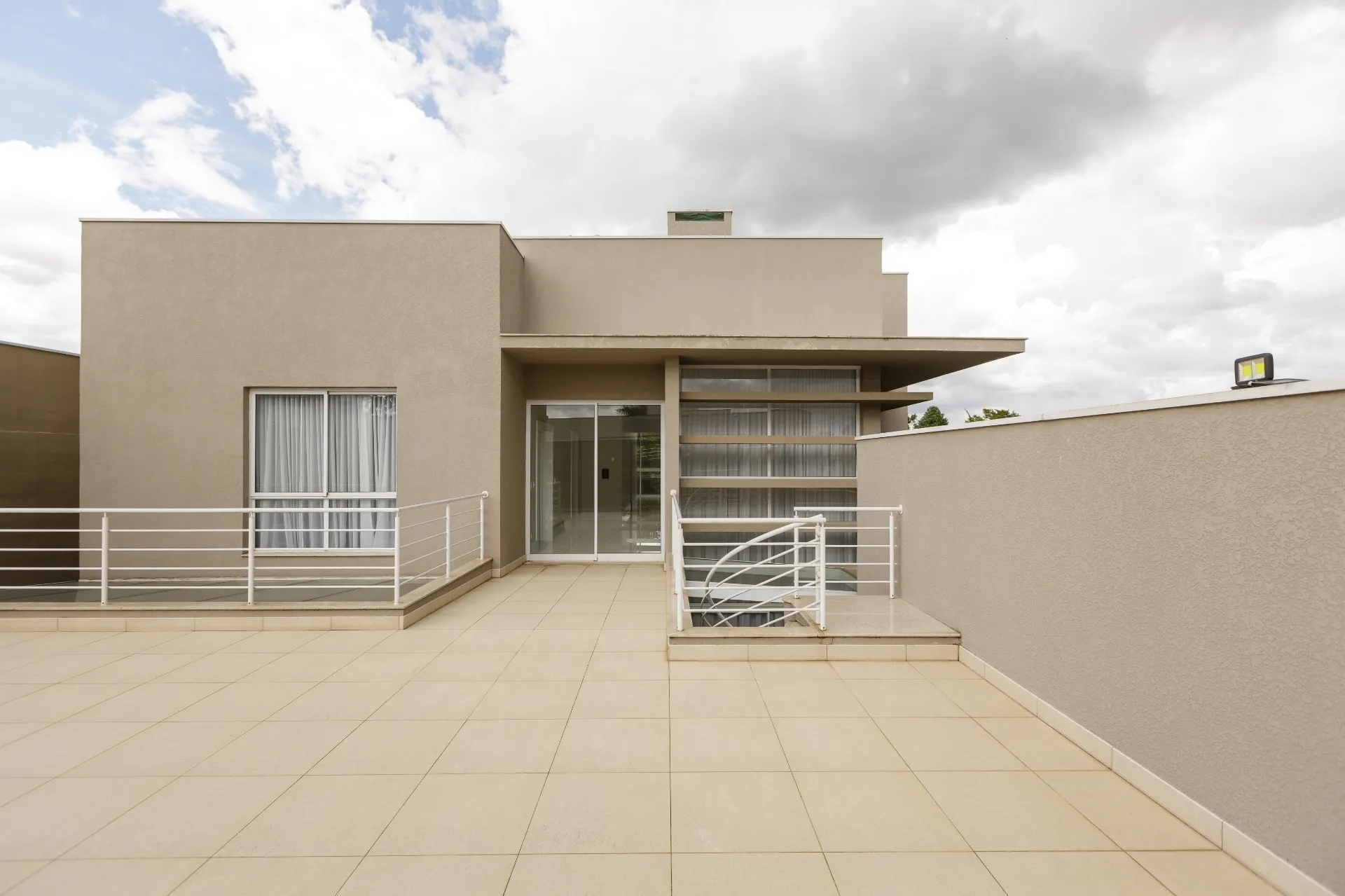 Casa de 4 Suítes à Venda na Rua Doutor Waldyr  Obayashui | Santa Felicidade Curitiba — foto 40
