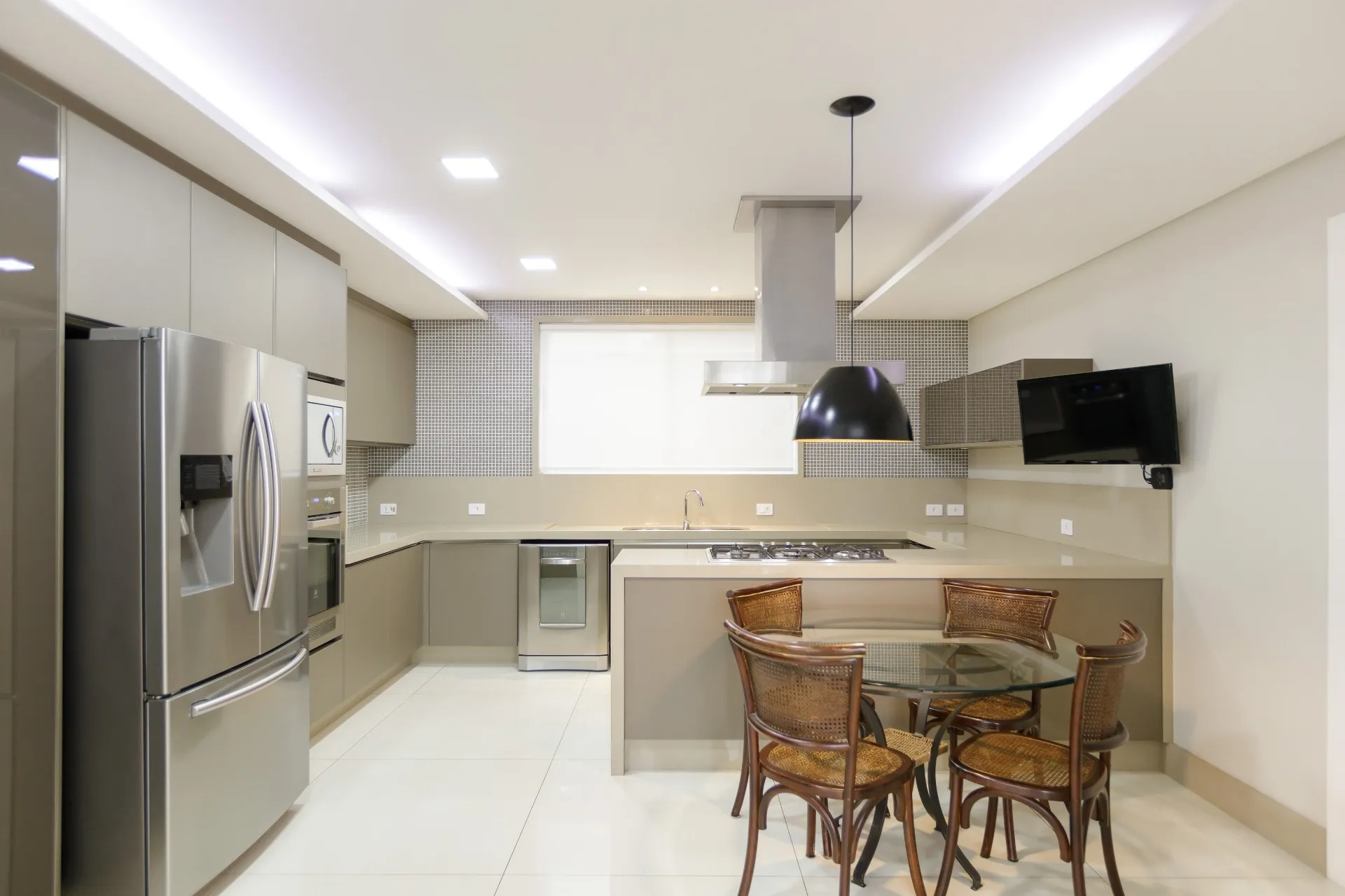 Casa de 4 Suítes à Venda na Rua Doutor Waldyr  Obayashui | Santa Felicidade Curitiba — foto 30