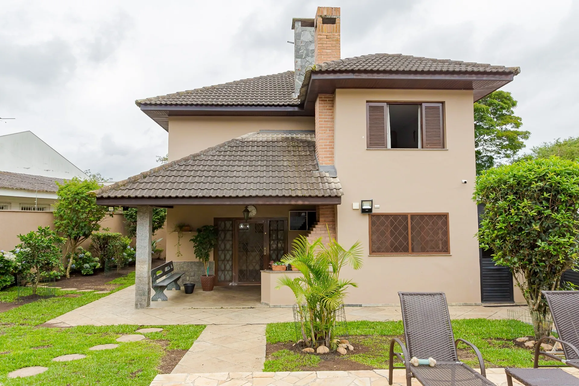 Casa de 5 Quartos à Venda na Avenida República do Líbano | Jardim Social  Curitiba — foto 2