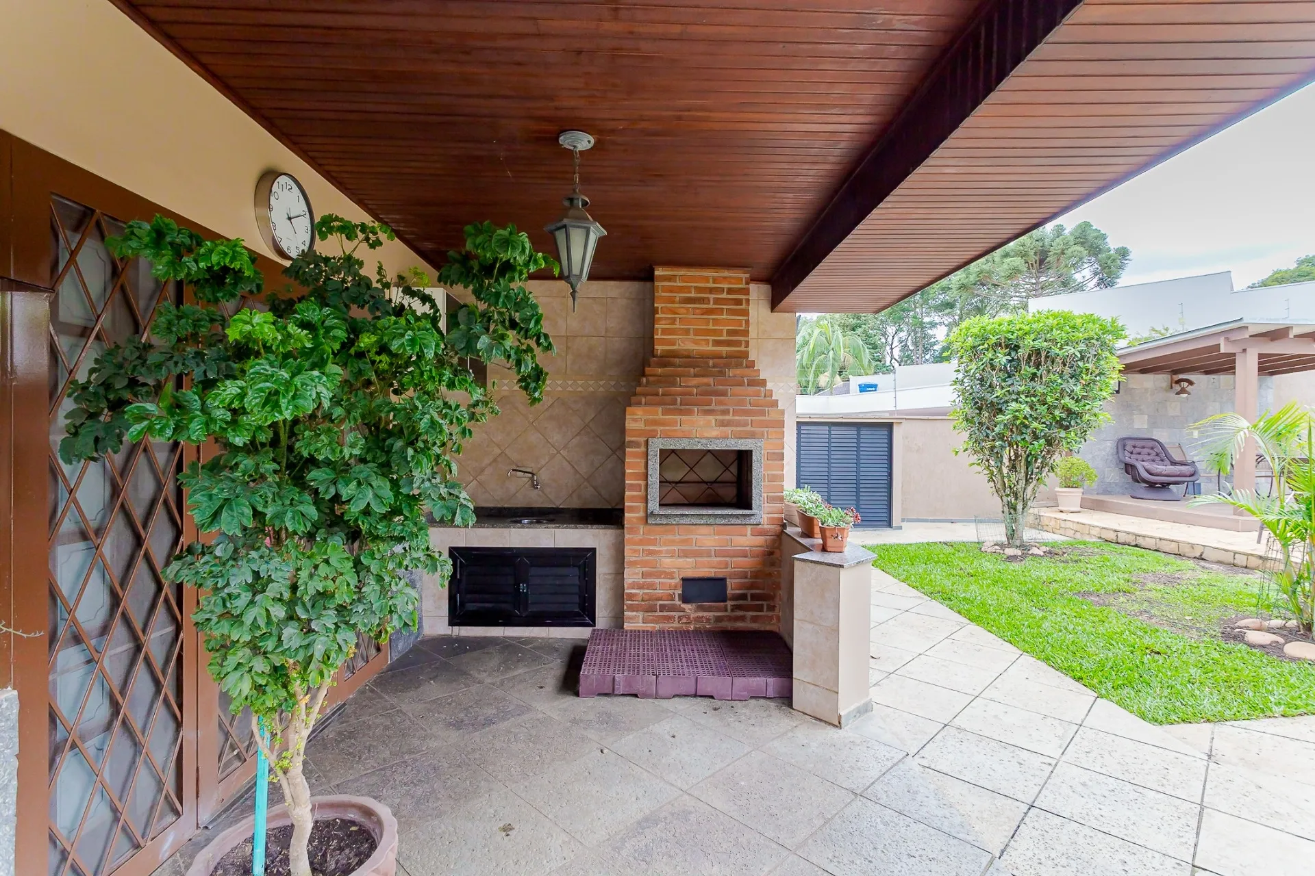 Casa de 5 Quartos à Venda na Avenida República do Líbano | Jardim Social  Curitiba — foto 3