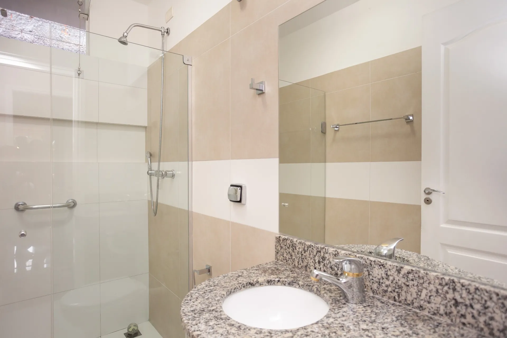 Casa de 4 Quartos à Venda na Rua Bernardo Berman | Tanguá Curitiba — foto 19
