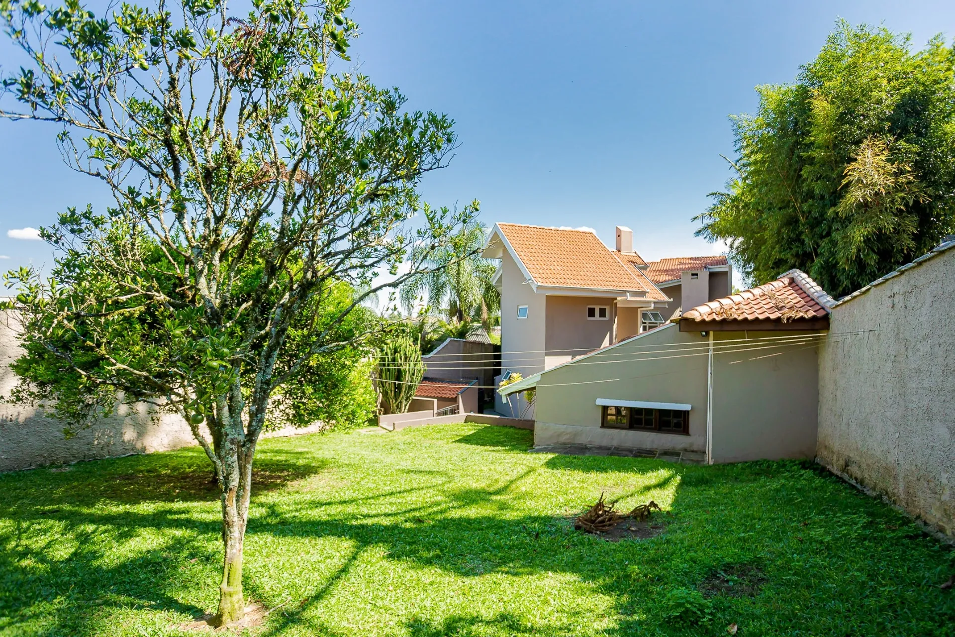 Casa de 4 Quartos á Venda na Rua  Professora Silvia Gonçalves  Cordeiro Ribas | Santa Felicidade  Curitiba — foto 31