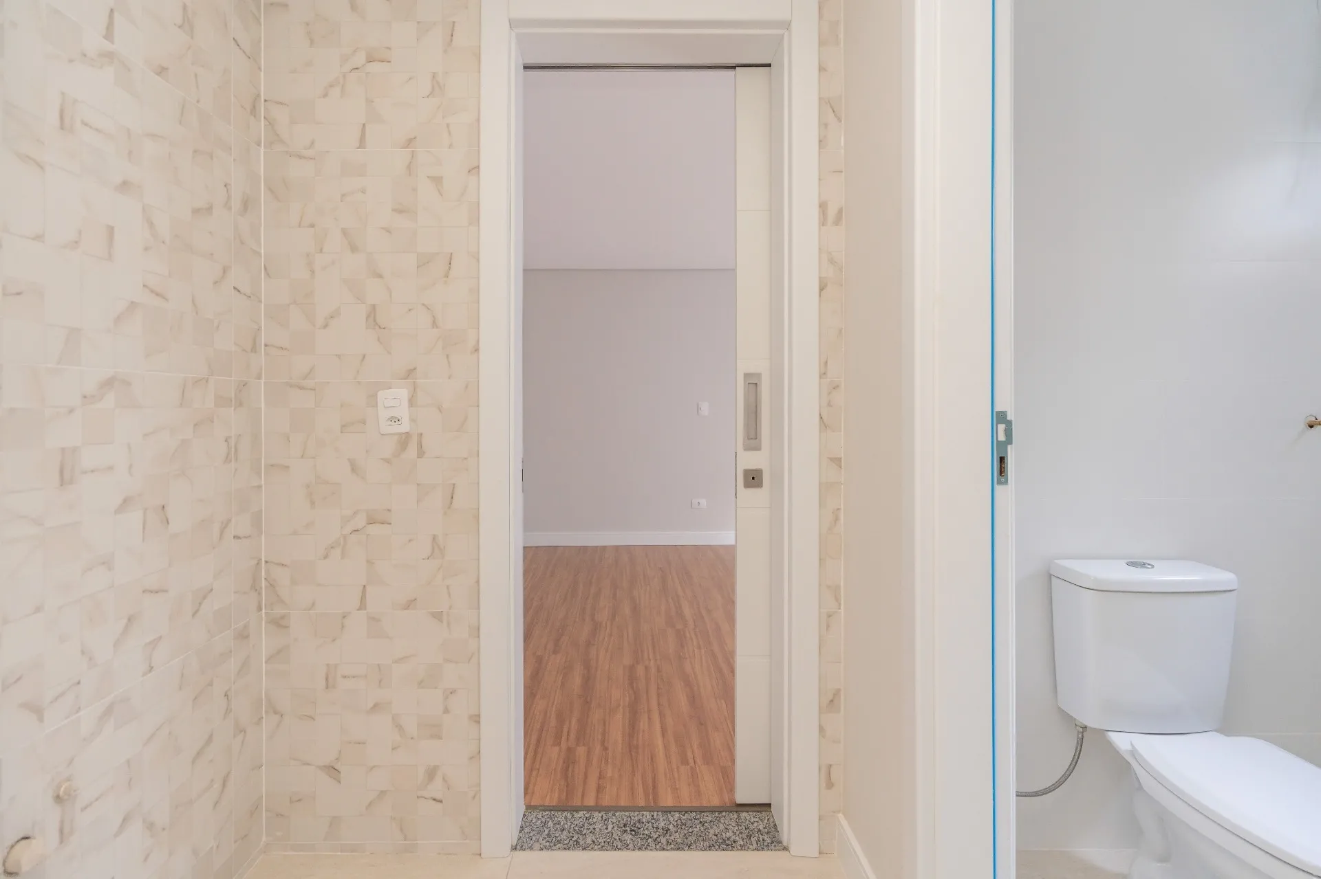 Casa de 3 Quartos à Venda na Rua México | Bacacheri  Curitiba — foto 20