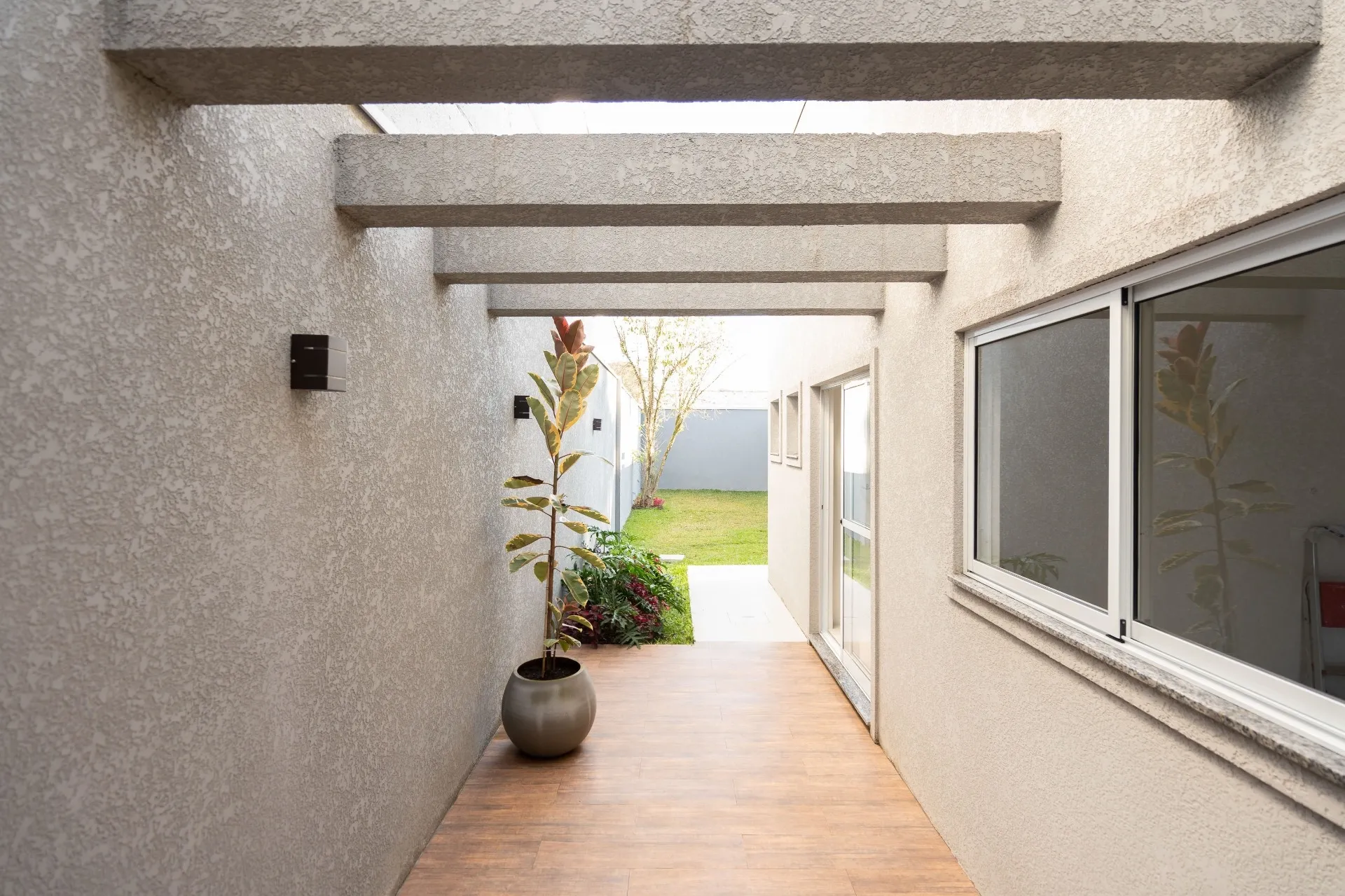Casa de 3 Quartos à Venda na Rua México | Bacacheri  Curitiba — foto 12