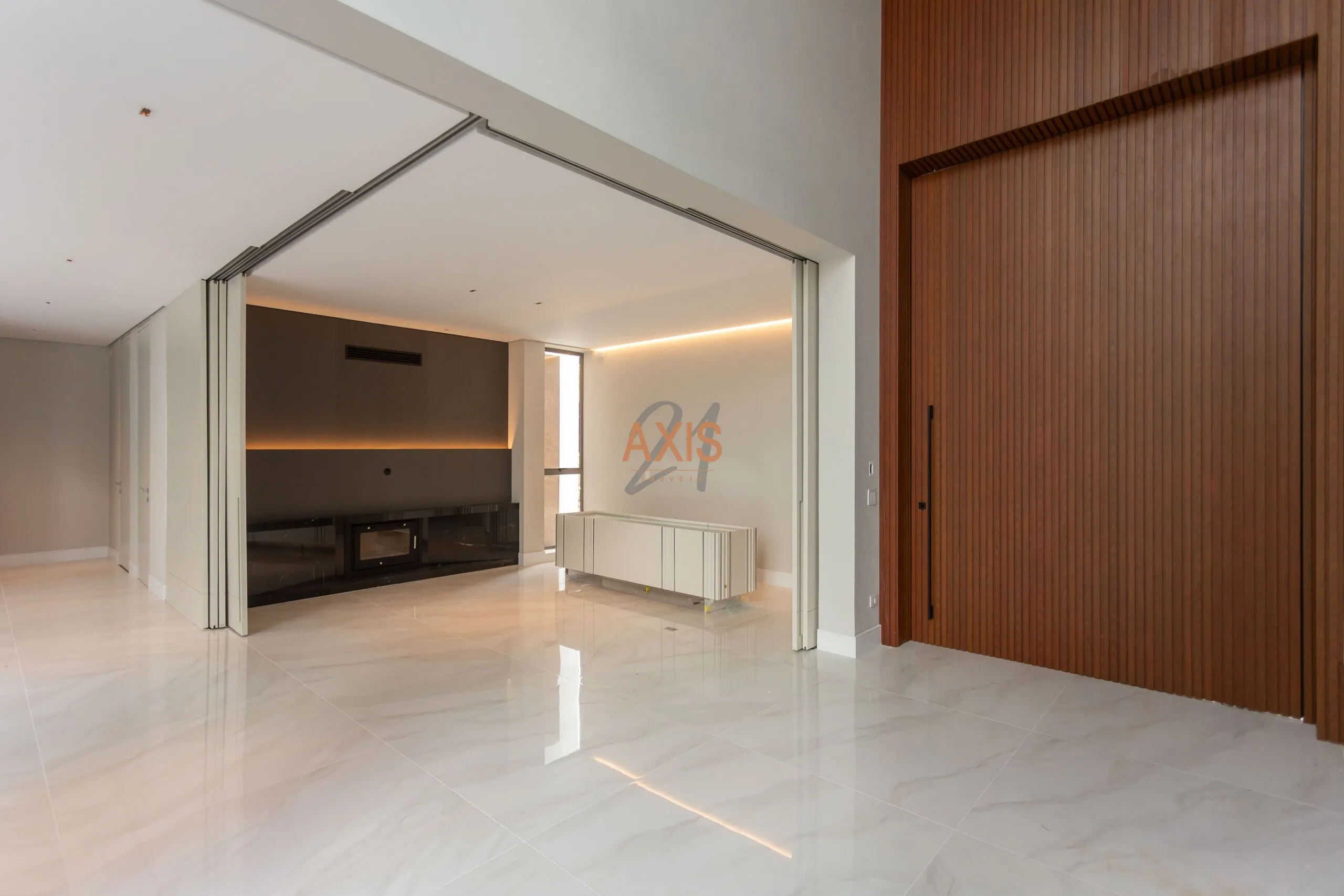 Casa de 5 Suítes á Venda no Condomínio  Dallabona Uno | Orleans  Curitiba — foto 10