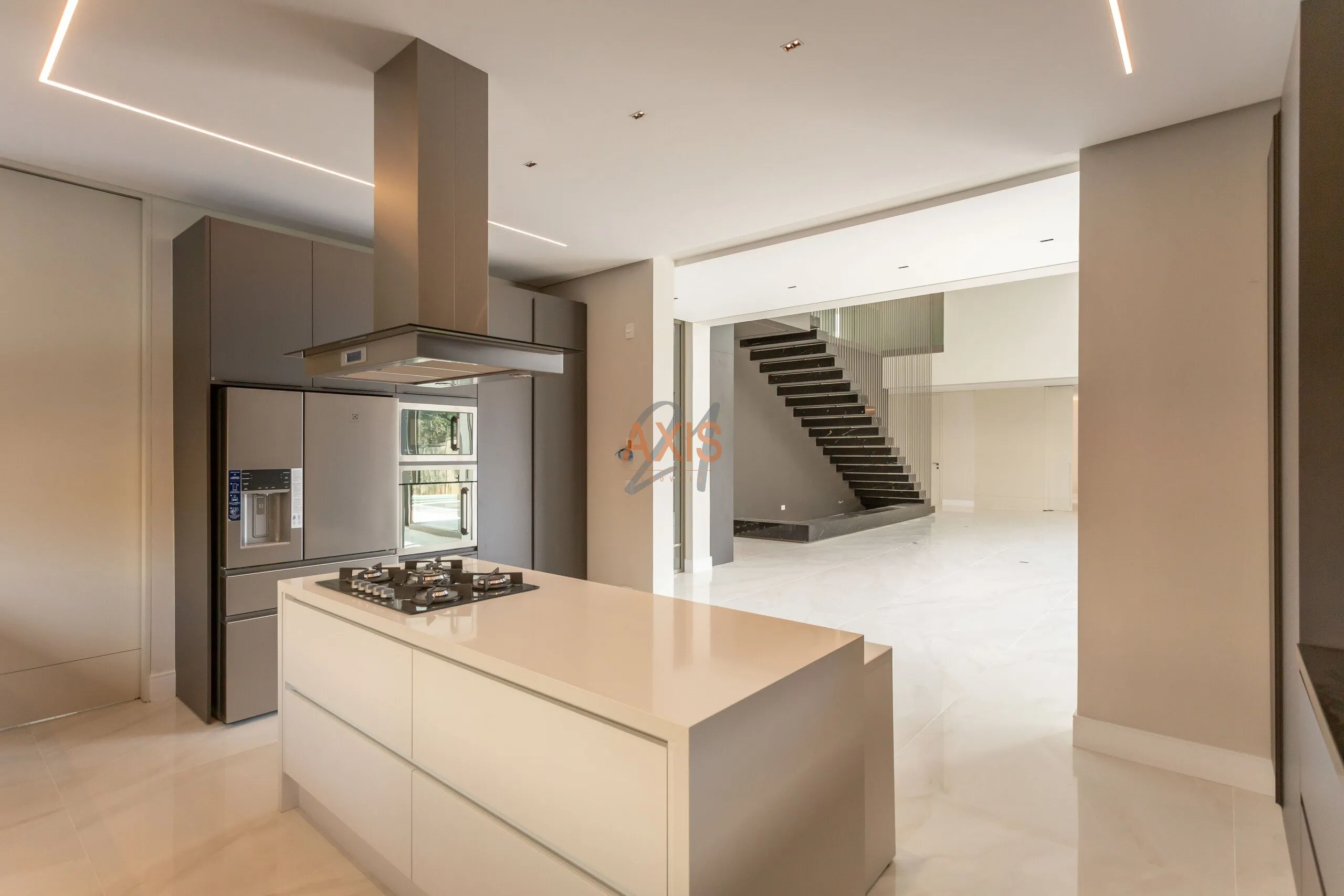 Casa de 5 Suítes á Venda no Condomínio  Dallabona Uno | Orleans  Curitiba — foto 13