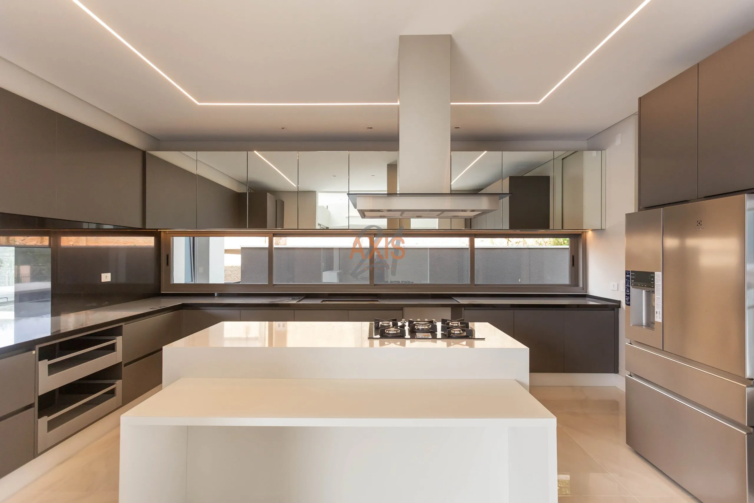 Casa de 5 Suítes á Venda no Condomínio  Dallabona Uno | Orleans  Curitiba — foto 12