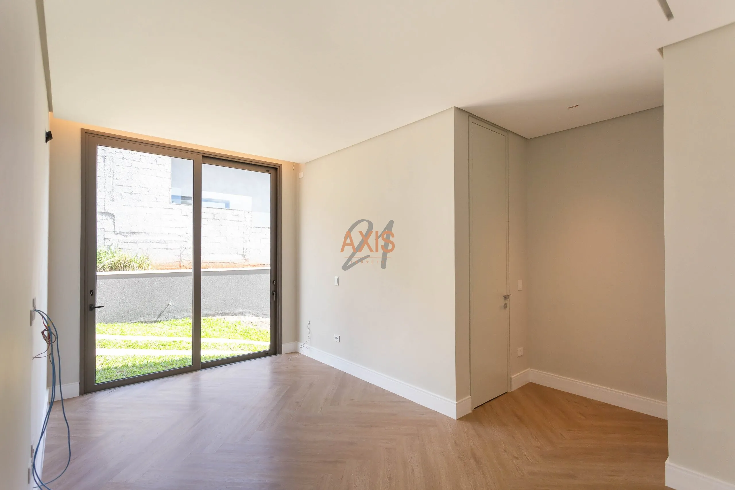 Casa de 5 Suítes á Venda no Condomínio  Dallabona Uno | Orleans  Curitiba — foto 15