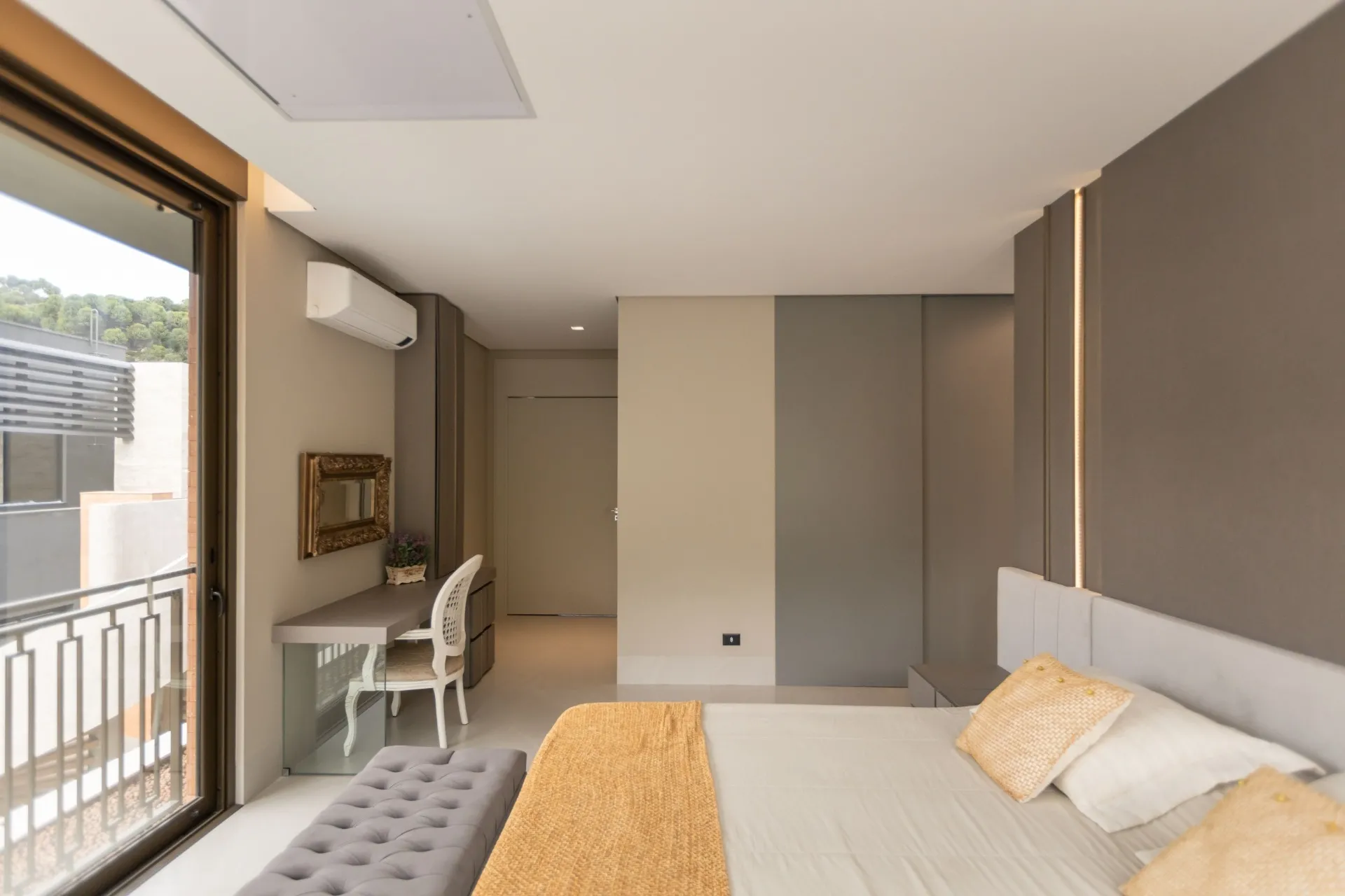 Casa de 4 Suítes à Venda no Condomínio Reserva Natural Portofino |  Santa Felicidade  Curitiba — foto 23