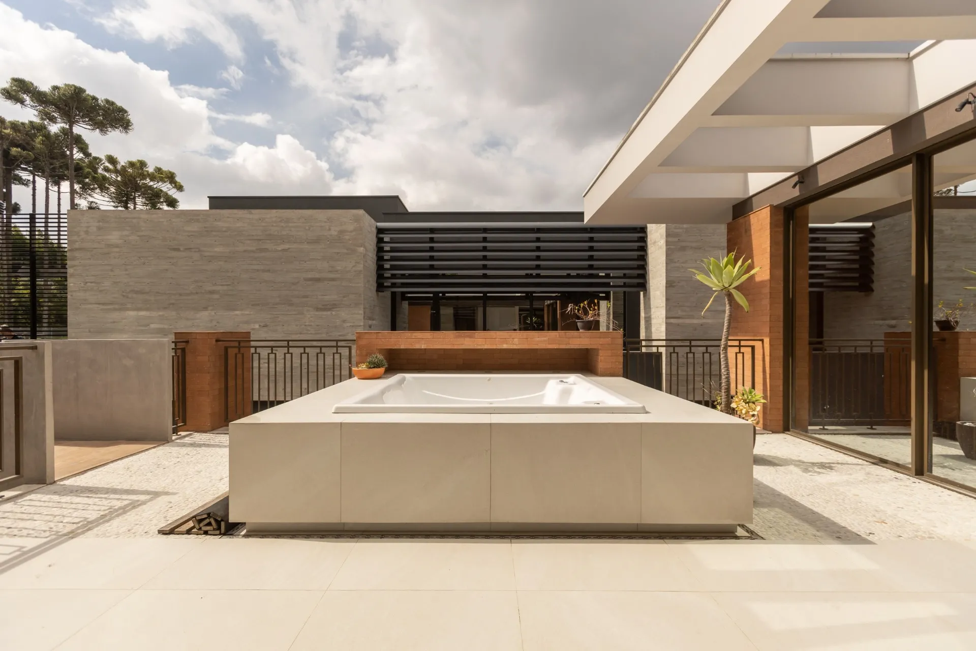 Casa de 4 Suítes à Venda no Condomínio Reserva Natural Portofino |  Santa Felicidade  Curitiba — foto 36
