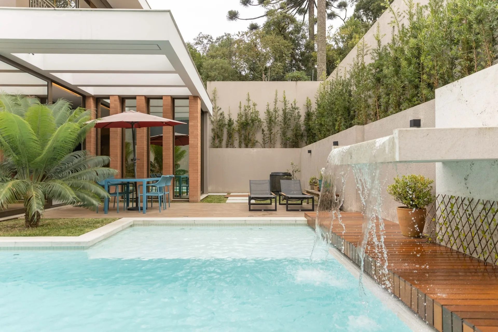 Casa de 4 Suítes à Venda no Condomínio Reserva Natural Portofino |  Santa Felicidade  Curitiba — foto 2