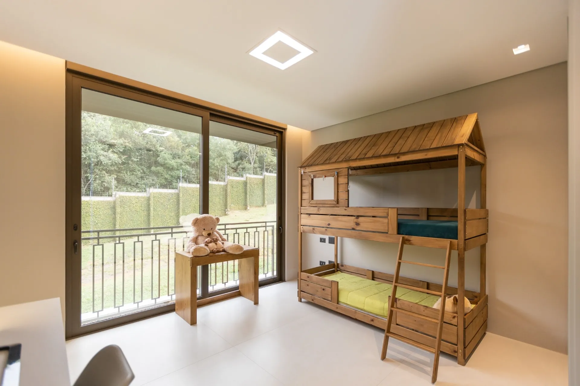 Casa de 4 Suítes à Venda no Condomínio Reserva Natural Portofino |  Santa Felicidade  Curitiba — foto 28