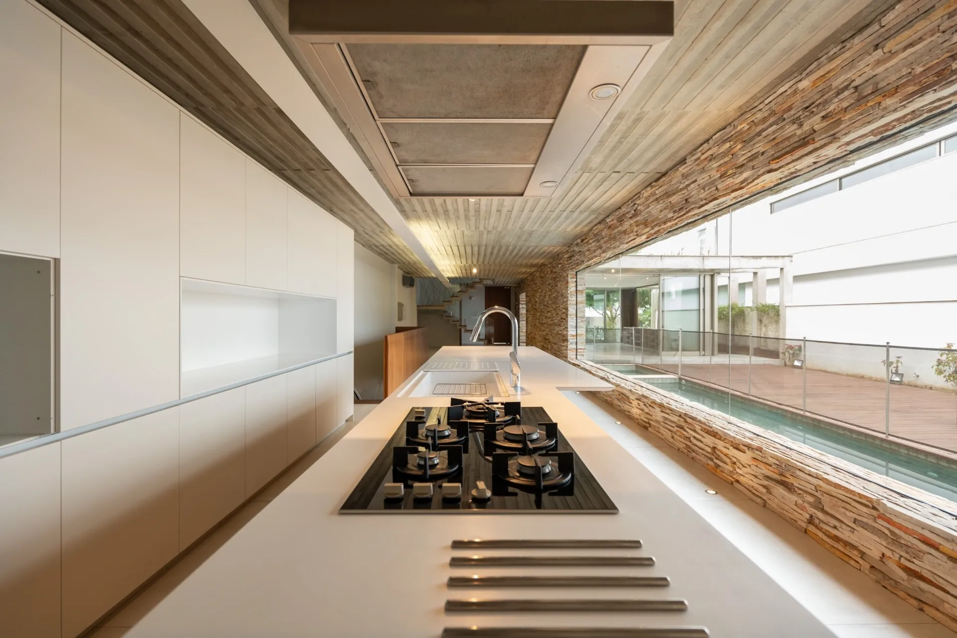 Casa de 4 Suítes à Venda no Condomínio Paysage Provence | Campo Comprido Curitiba — foto 2