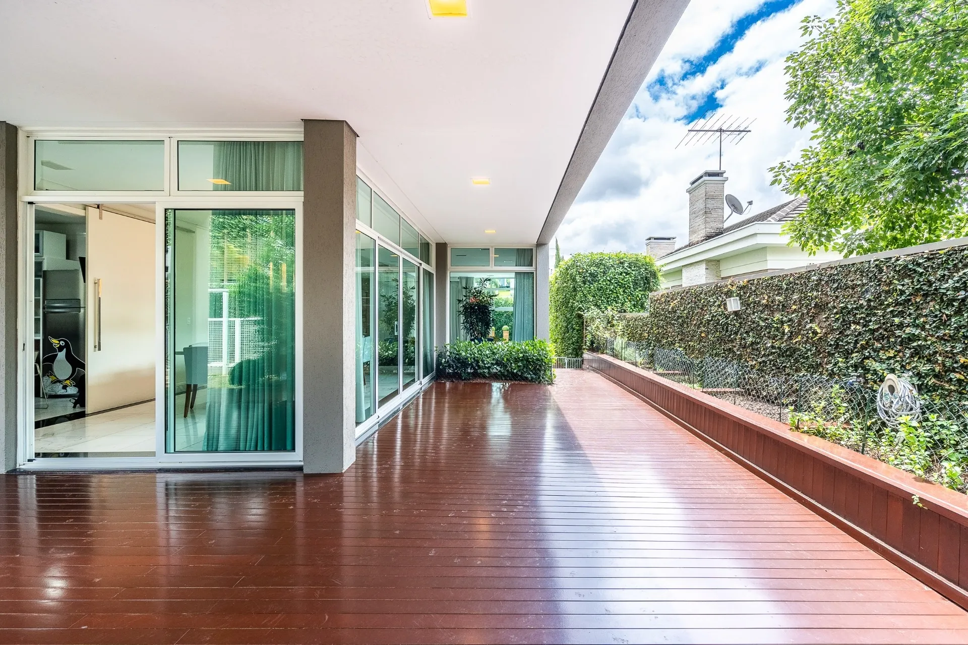 Casa de 5 Quartos à Venda no Condomínio Villa Lobos | Campo Comprido  Curitiba — foto 10